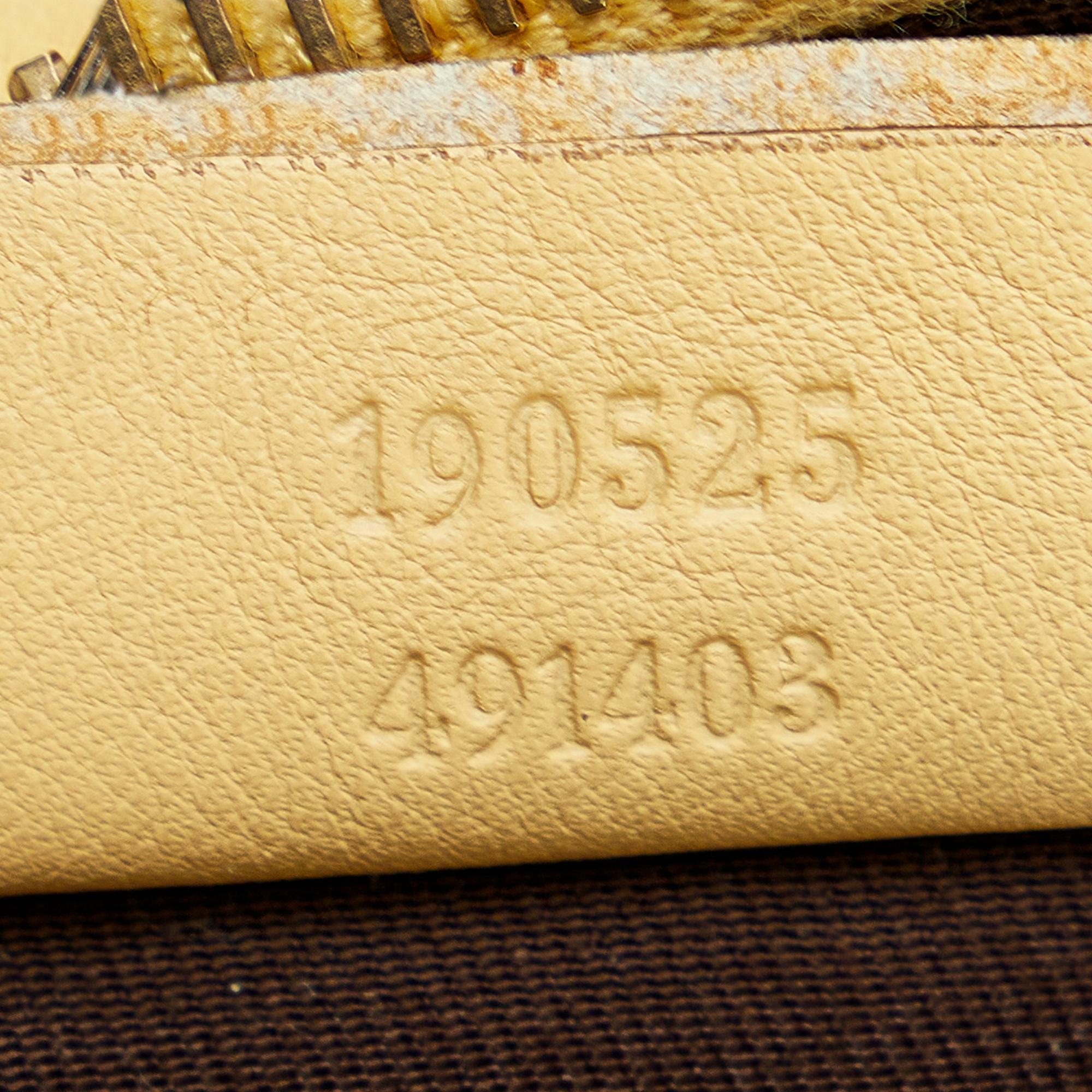 Gucci GG Canvas Abbey D-Ring Handbag (SHG-VCsNdf)
