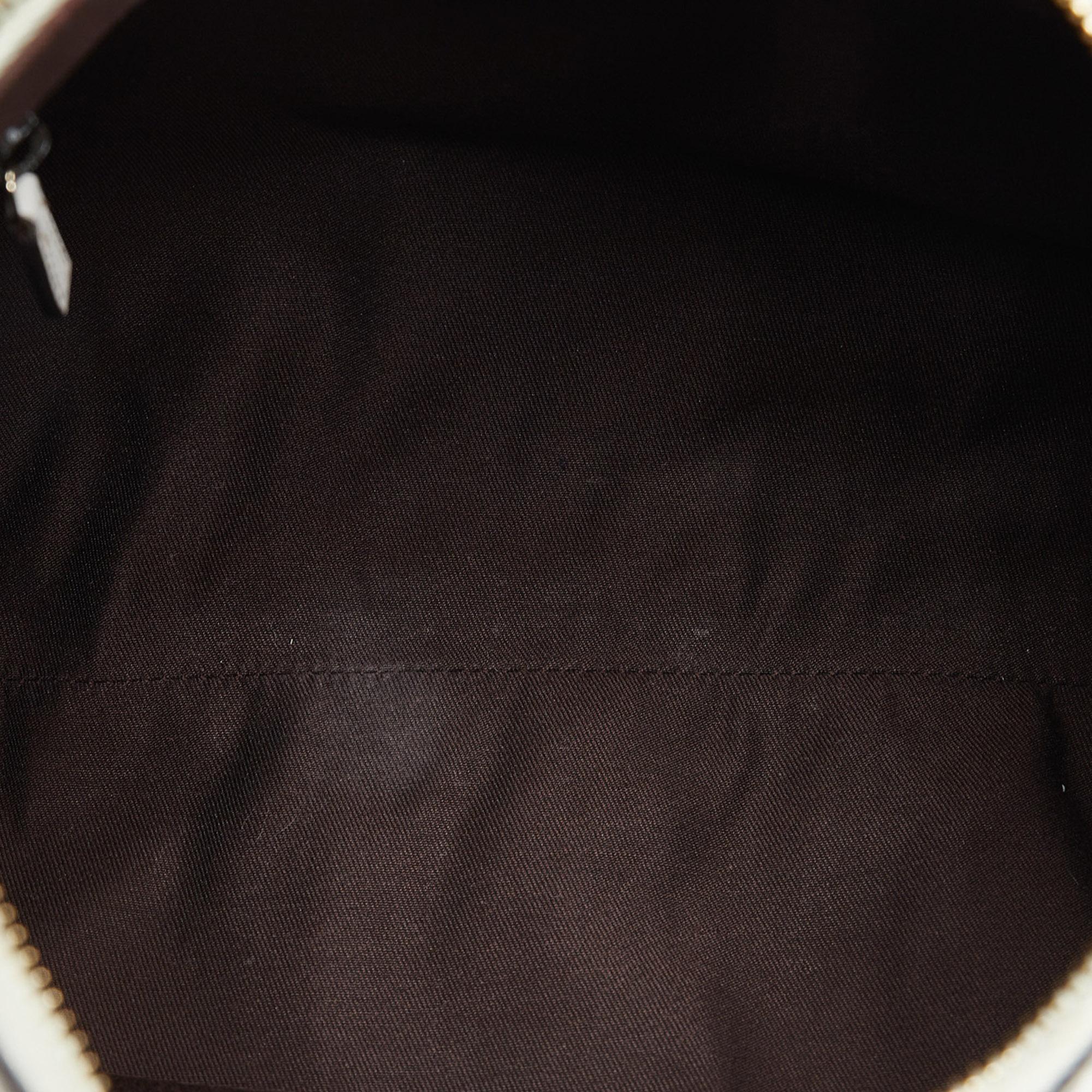 Gucci GG Canvas Abbey D-Ring Handbag (SHG-y077X0)