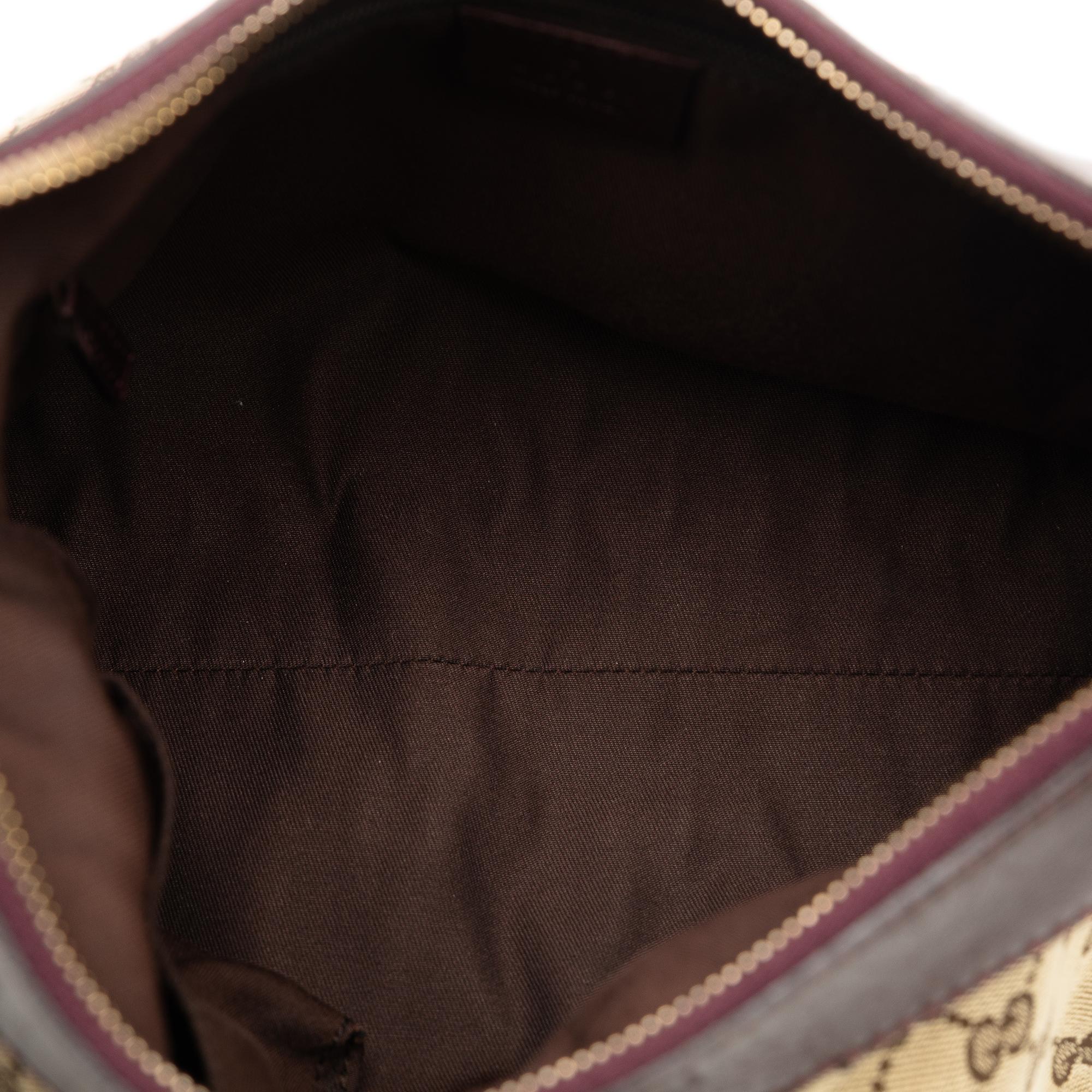 Gucci GG Canvas Abbey D-Ring Handbag (SHG-33rjfk)