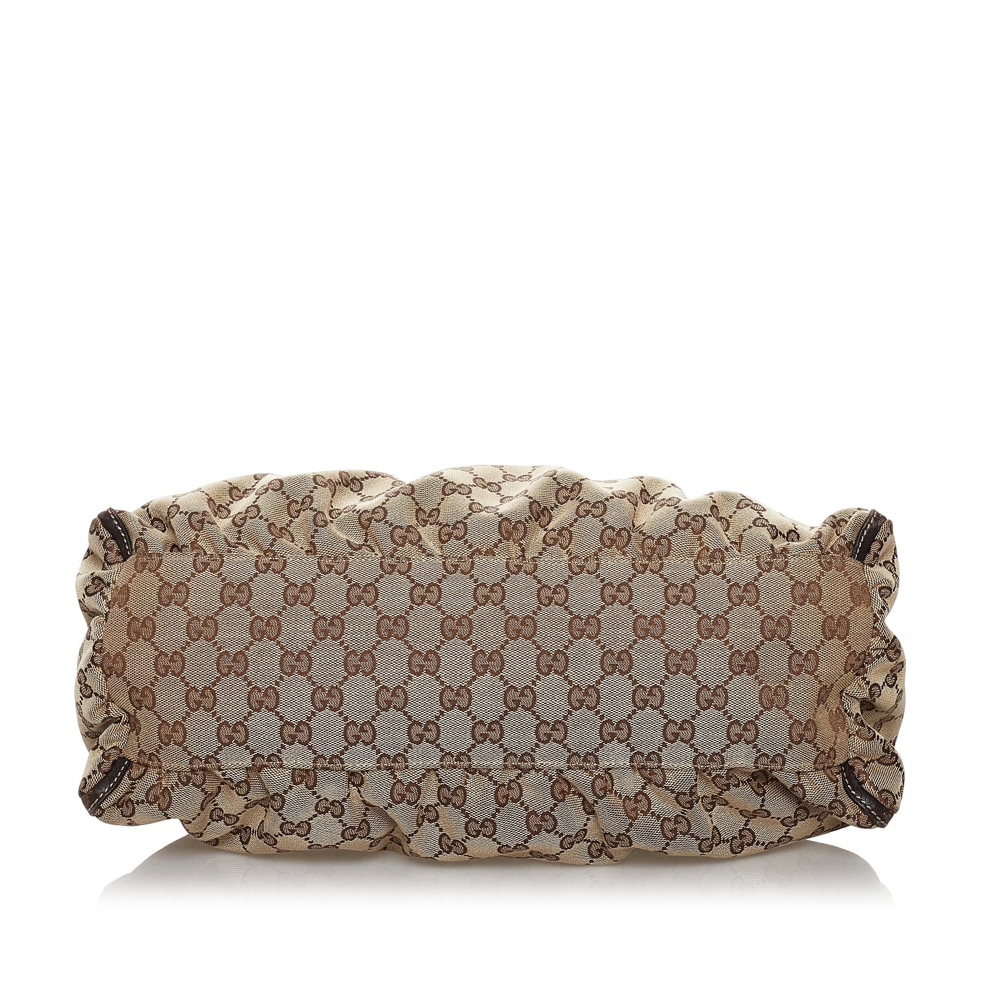 Gucci Gucci Canvas Abbey D-Ring Hobo Bag (SHG-30330)
