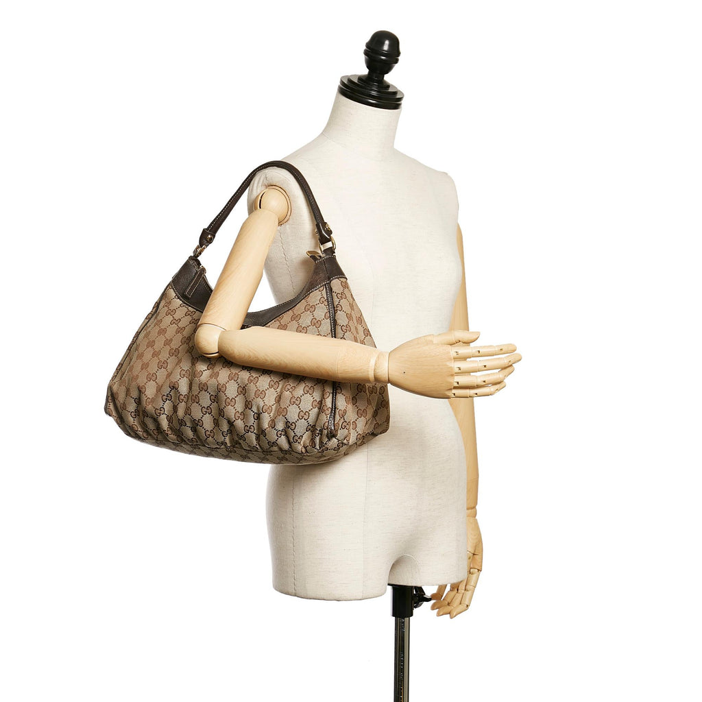Gucci Gucci Canvas Abbey D-Ring Hobo Bag (SHG-30330)