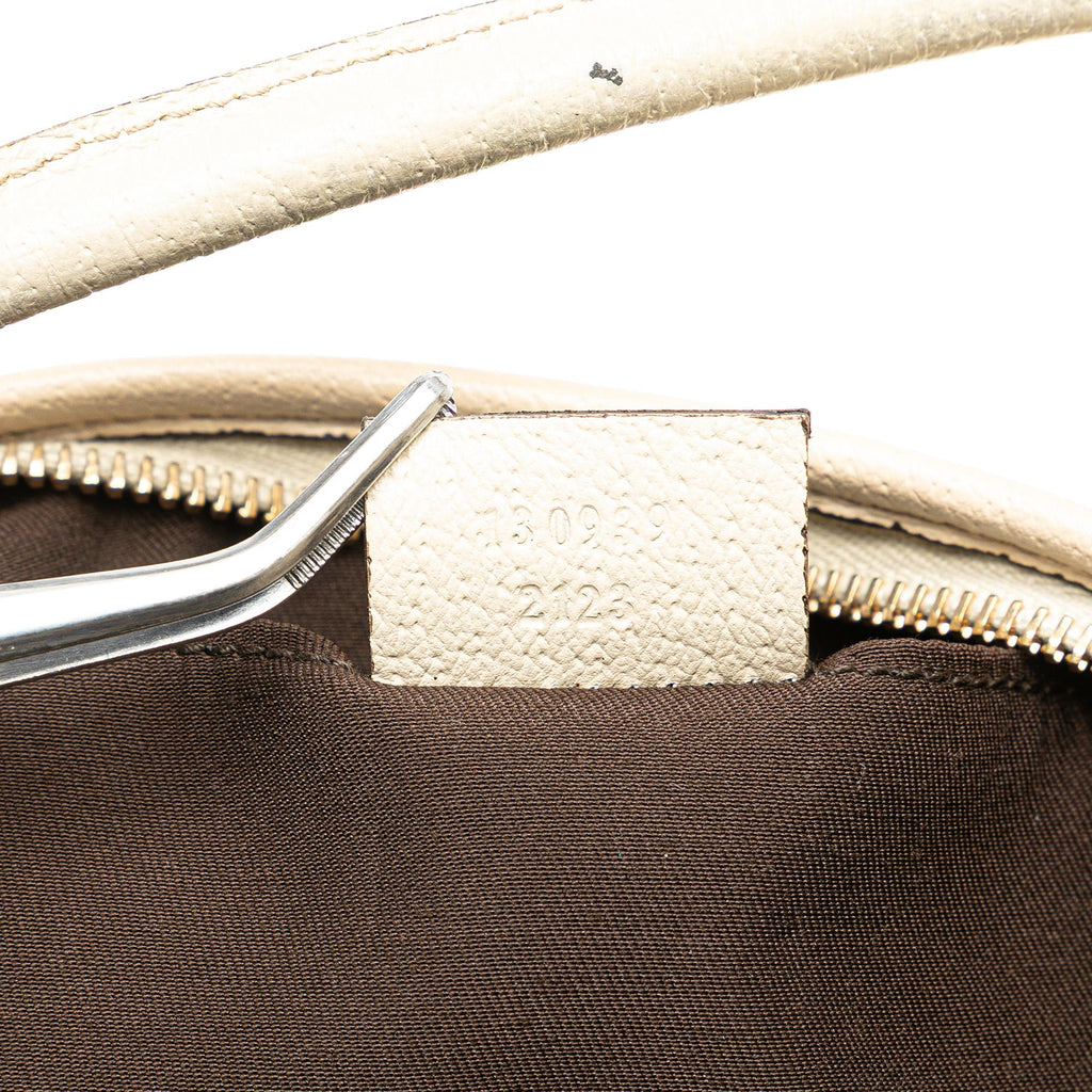 Gucci GG Canvas Abbey D Ring Pochette