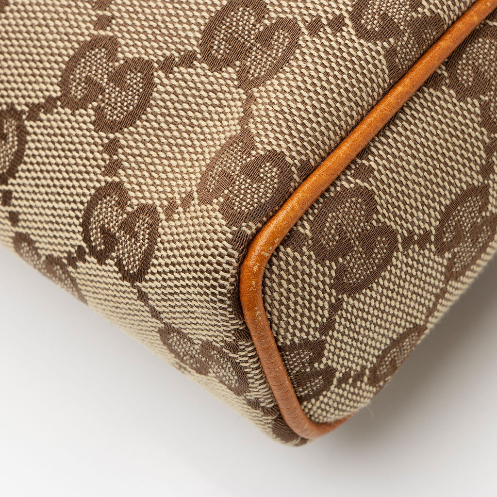 Gucci GG Canvas Abbey D Ring Pochette