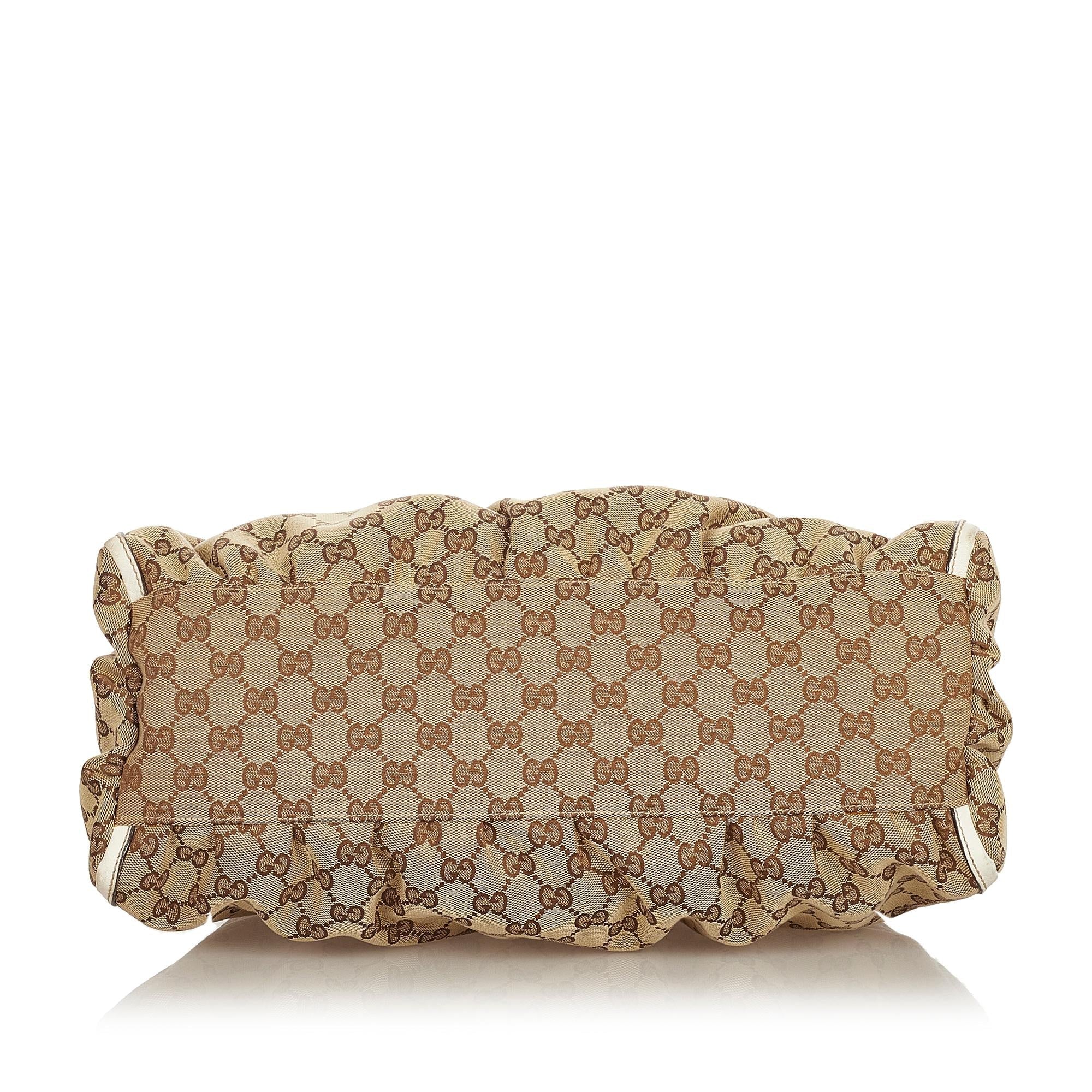 Gucci Gucci Canvas Abbey D-Ring Shoulder Bag (SHG-25134)