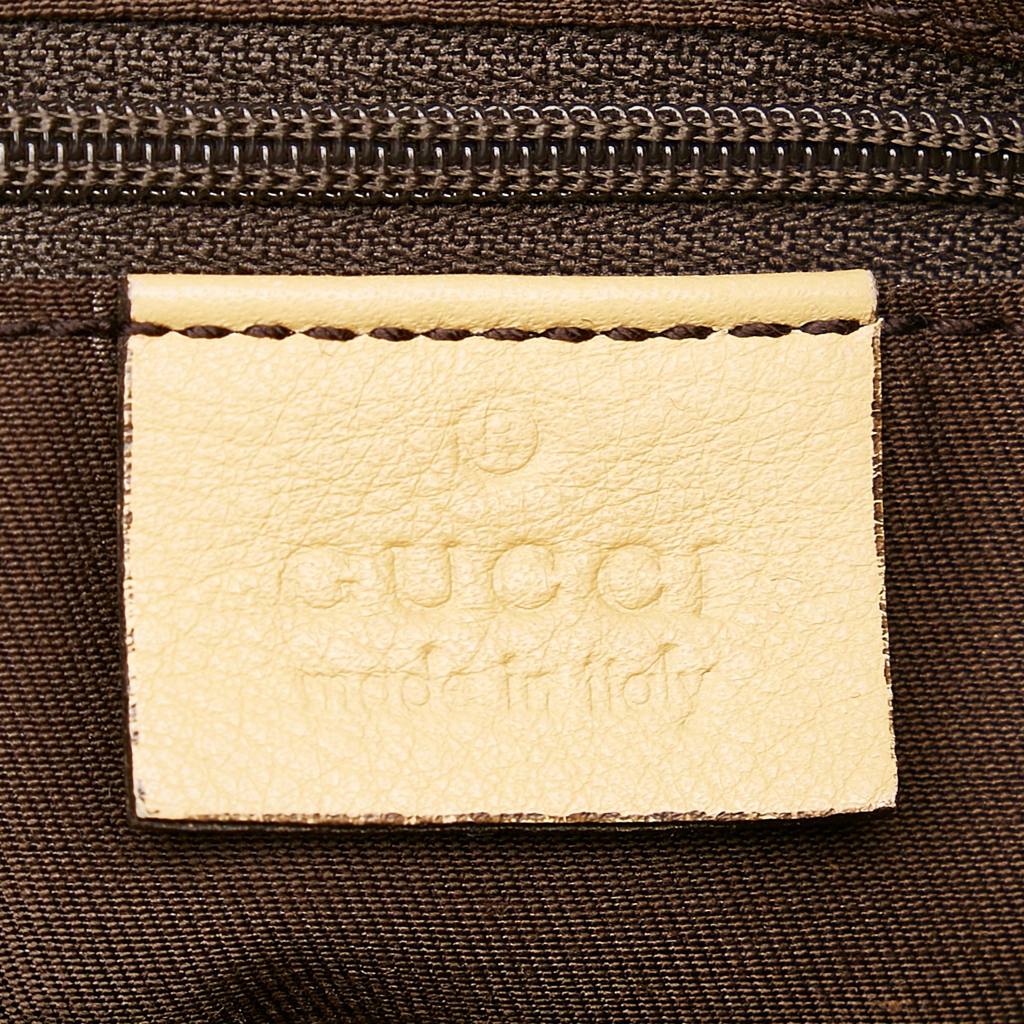 Gucci Gucci Canvas Abbey D-Ring Shoulder Bag (SHG-27458)