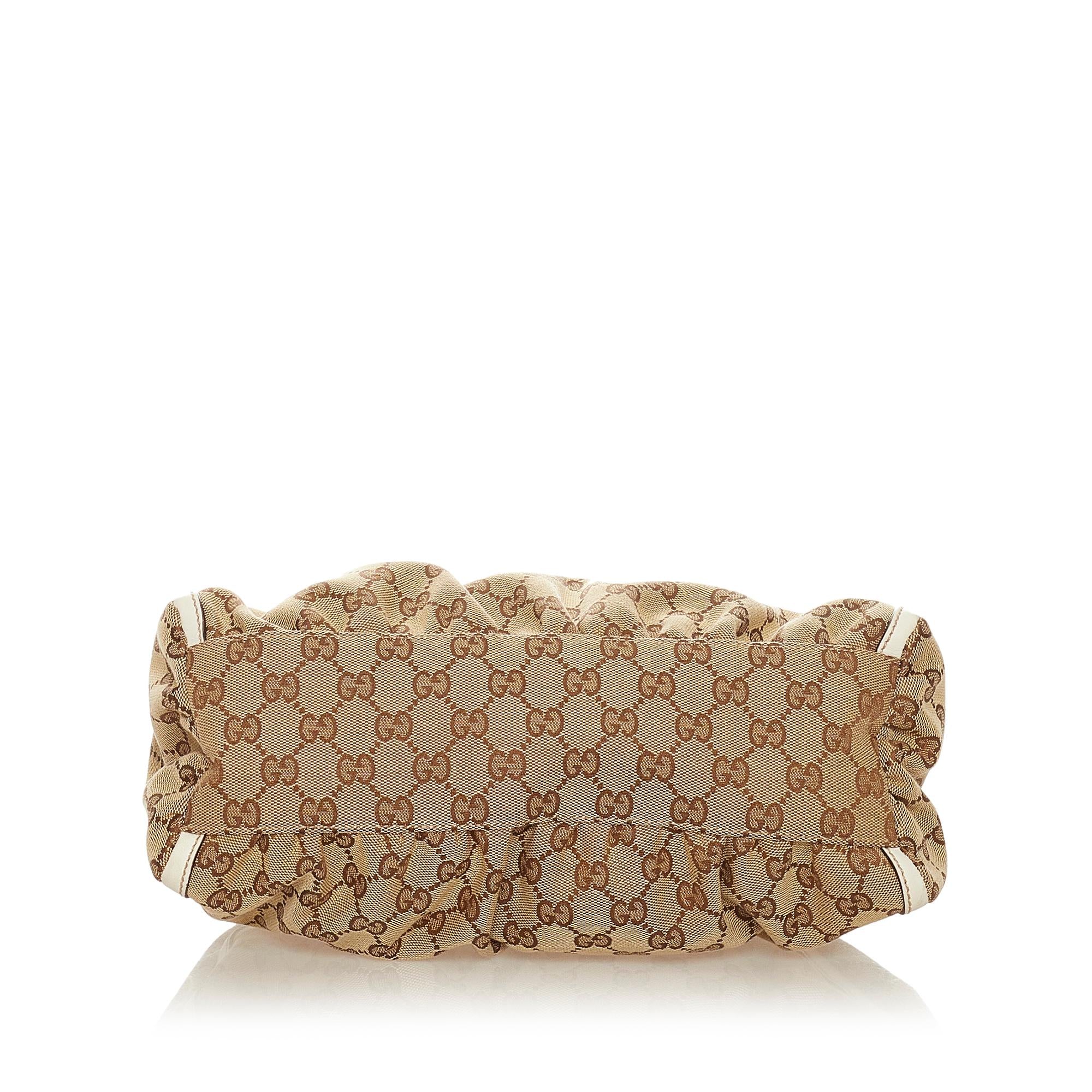 Gucci Gucci Canvas Abbey D-Ring Shoulder Bag (SHG-27519)