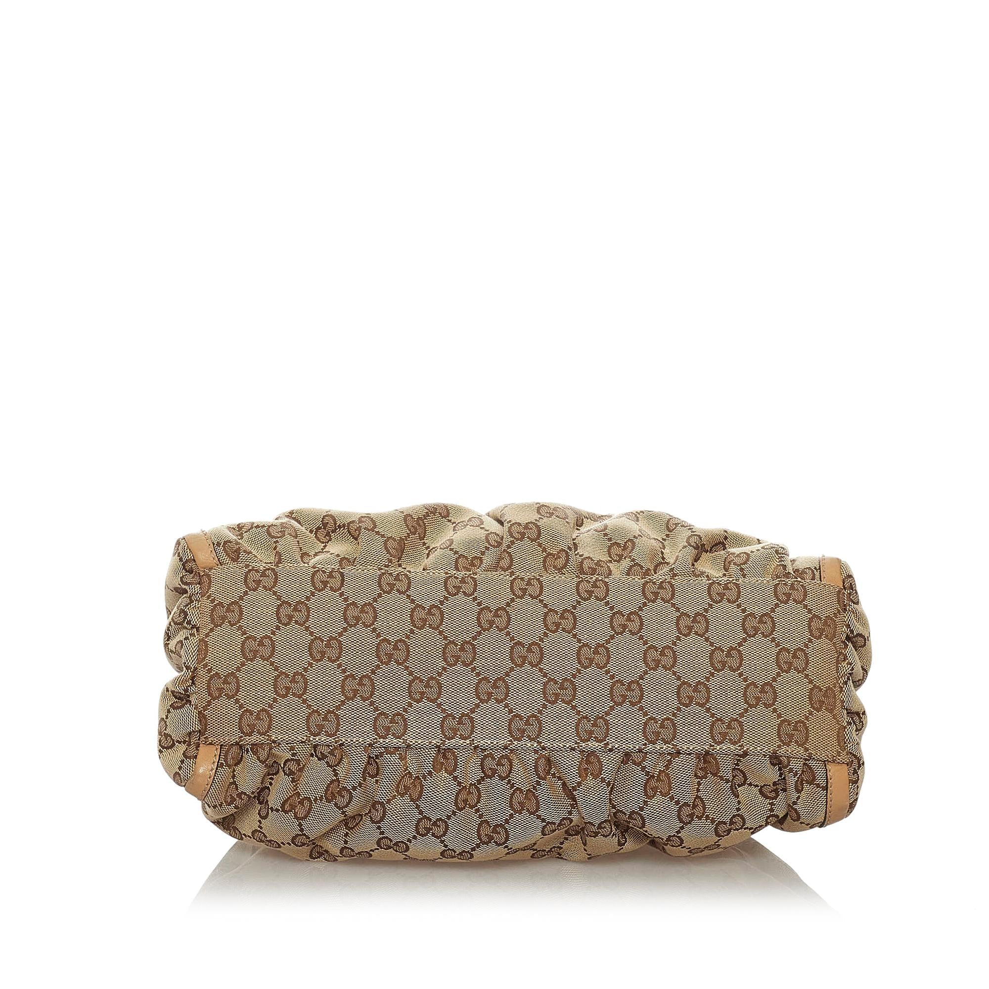 Gucci Gucci Canvas Abbey D-Ring Shoulder Bag (SHG-28828)