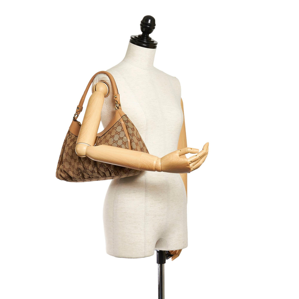 Gucci Gucci Canvas Abbey D-Ring Shoulder Bag (SHG-28828)