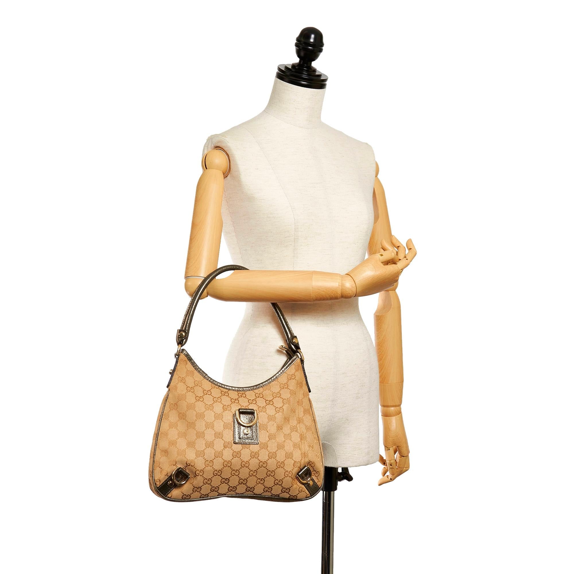 Gucci Gucci Canvas Abbey D-Ring Shoulder Bag (SHG-29053)