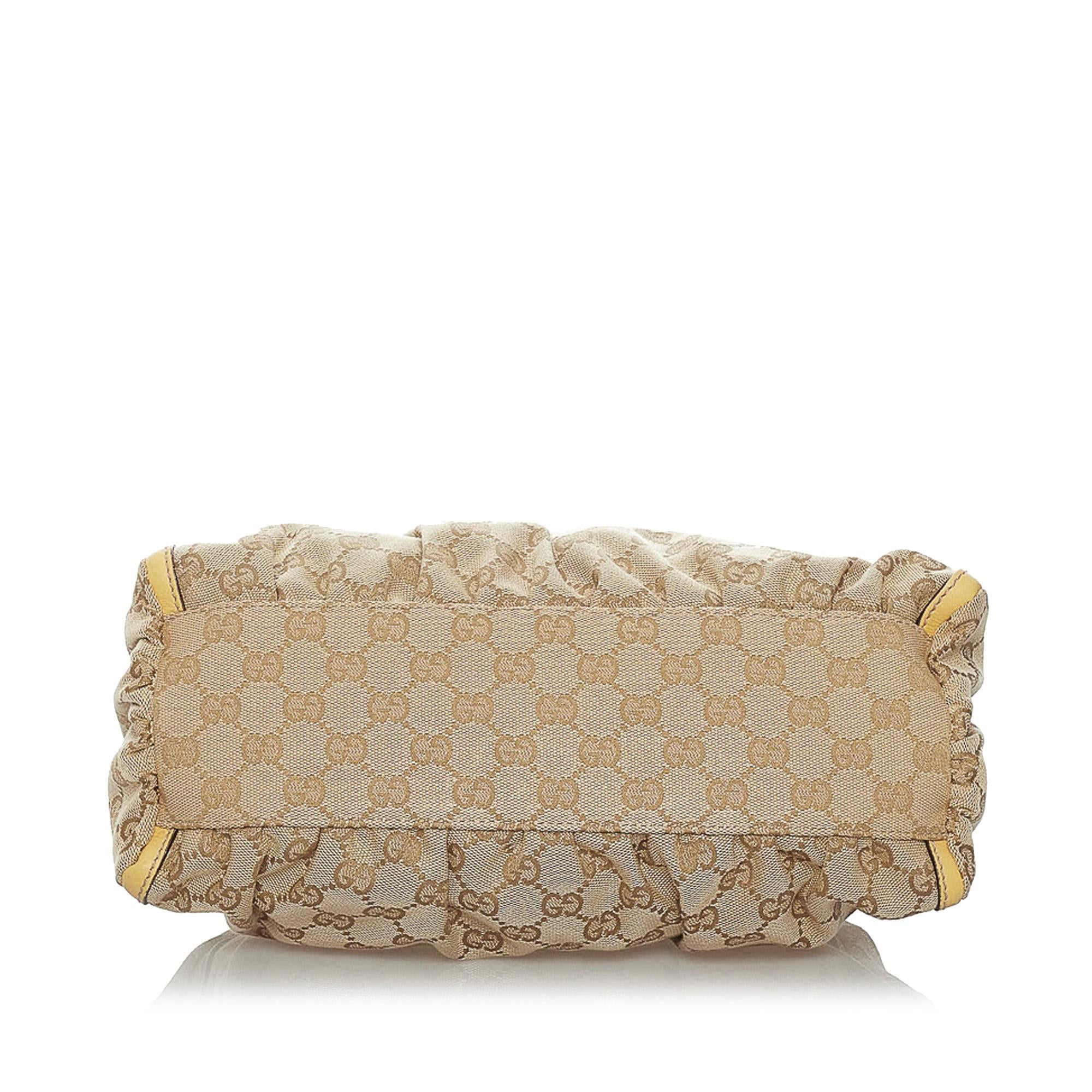 Gucci Gucci Canvas Abbey D-Ring Shoulder Bag (SHG-29541)