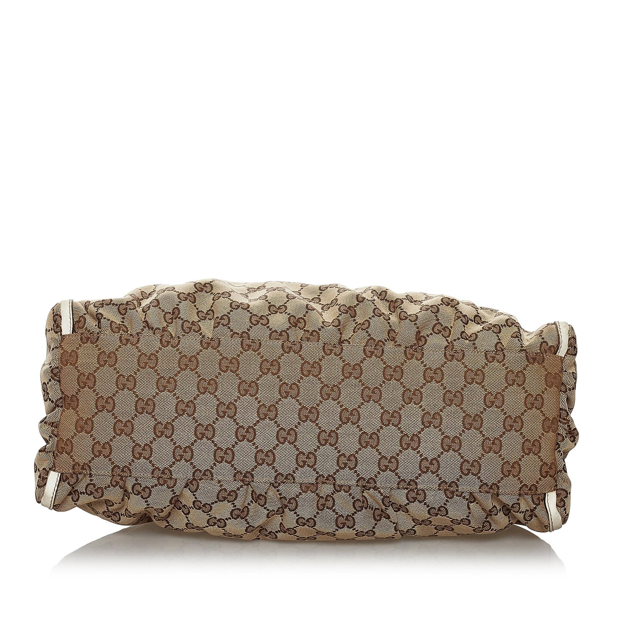 Gucci Gucci Canvas Abbey D-Ring Shoulder Bag (SHG-30184)