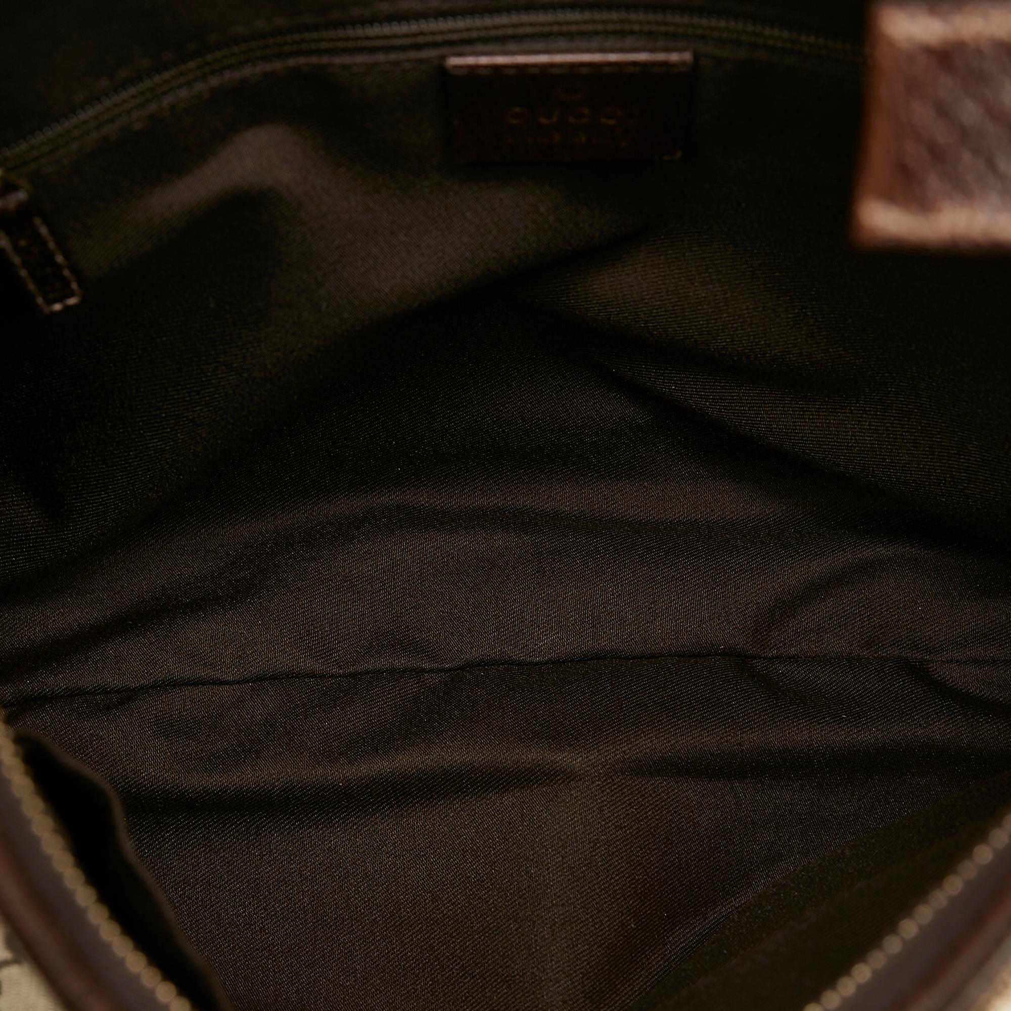 Gucci Gucci Canvas Abbey D-Ring Shoulder Bag (SHG-32514)