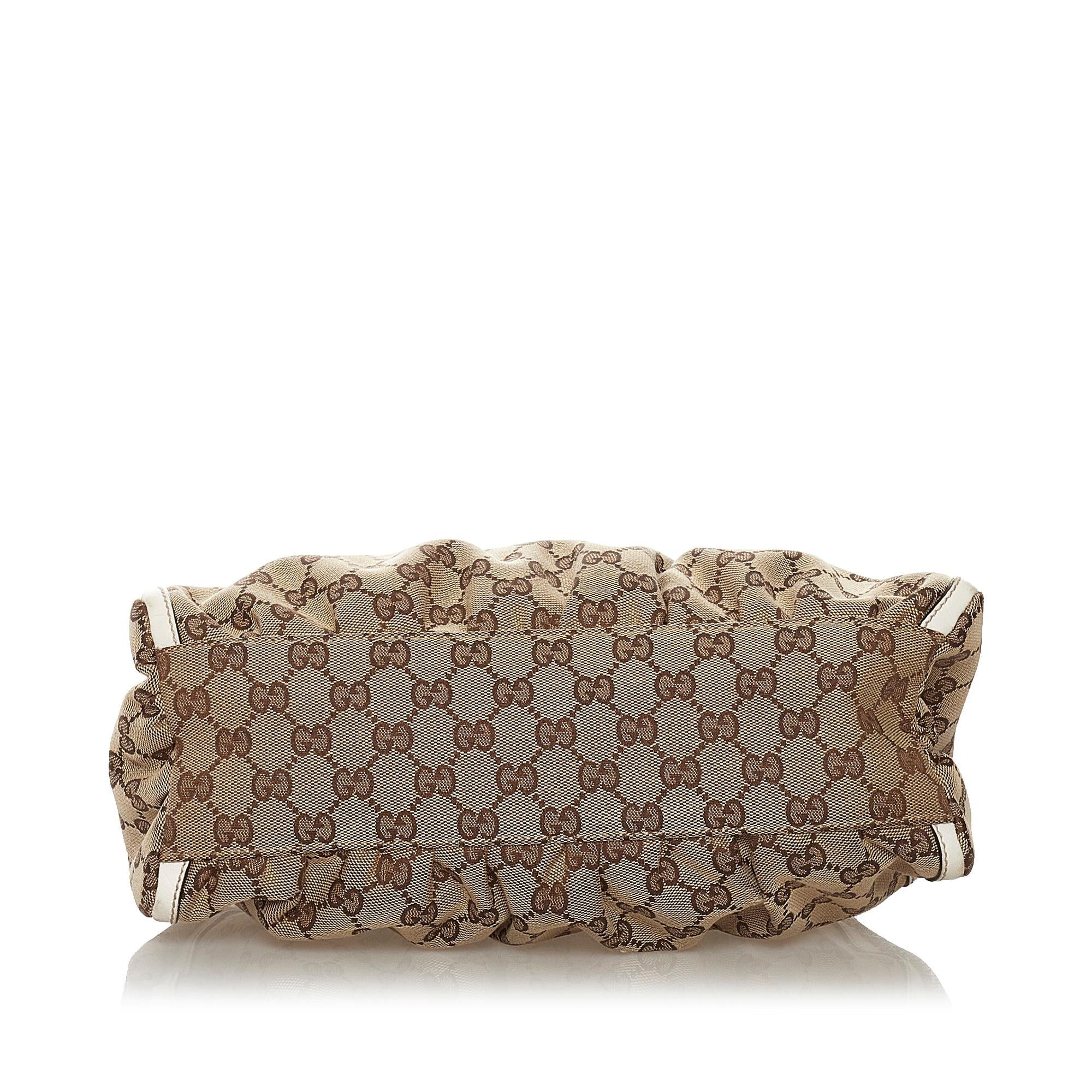 Gucci Gucci Canvas Abbey D-Ring Shoulder Bag (SHG-33347)