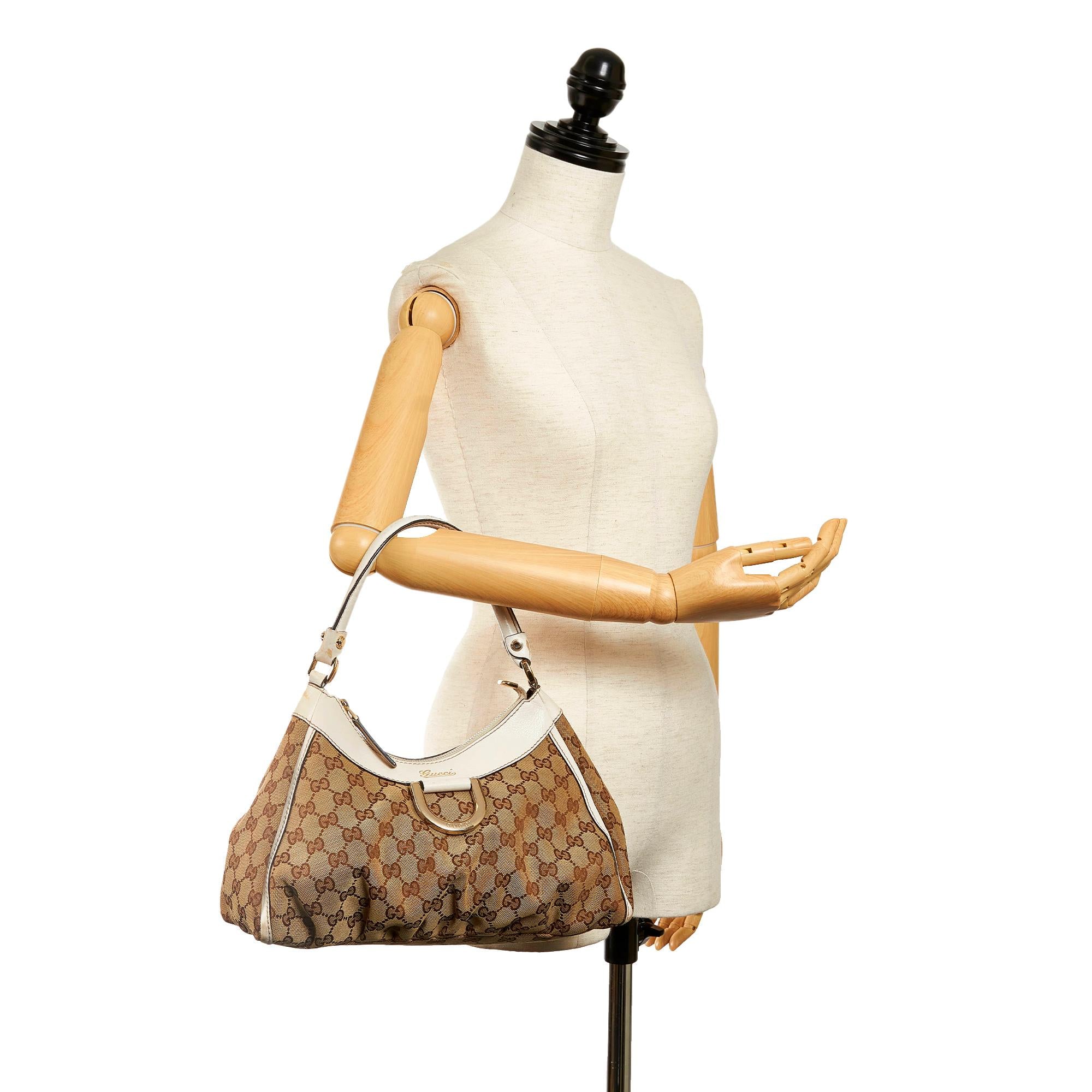 Gucci Gucci Canvas Abbey D-Ring Shoulder Bag (SHG-33911)