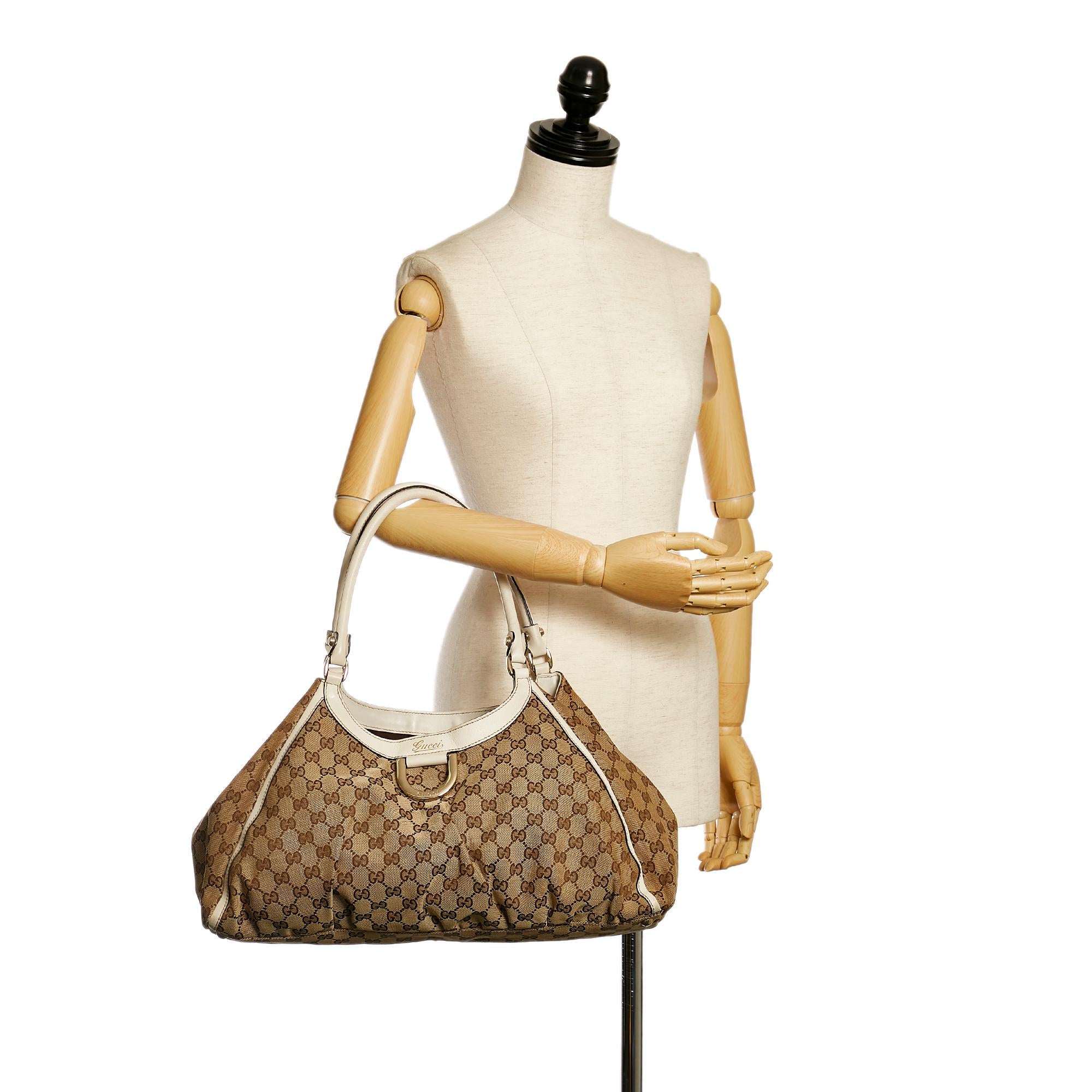 Gucci Gucci Canvas Abbey D-Ring Shoulder Bag (SHG-34093)