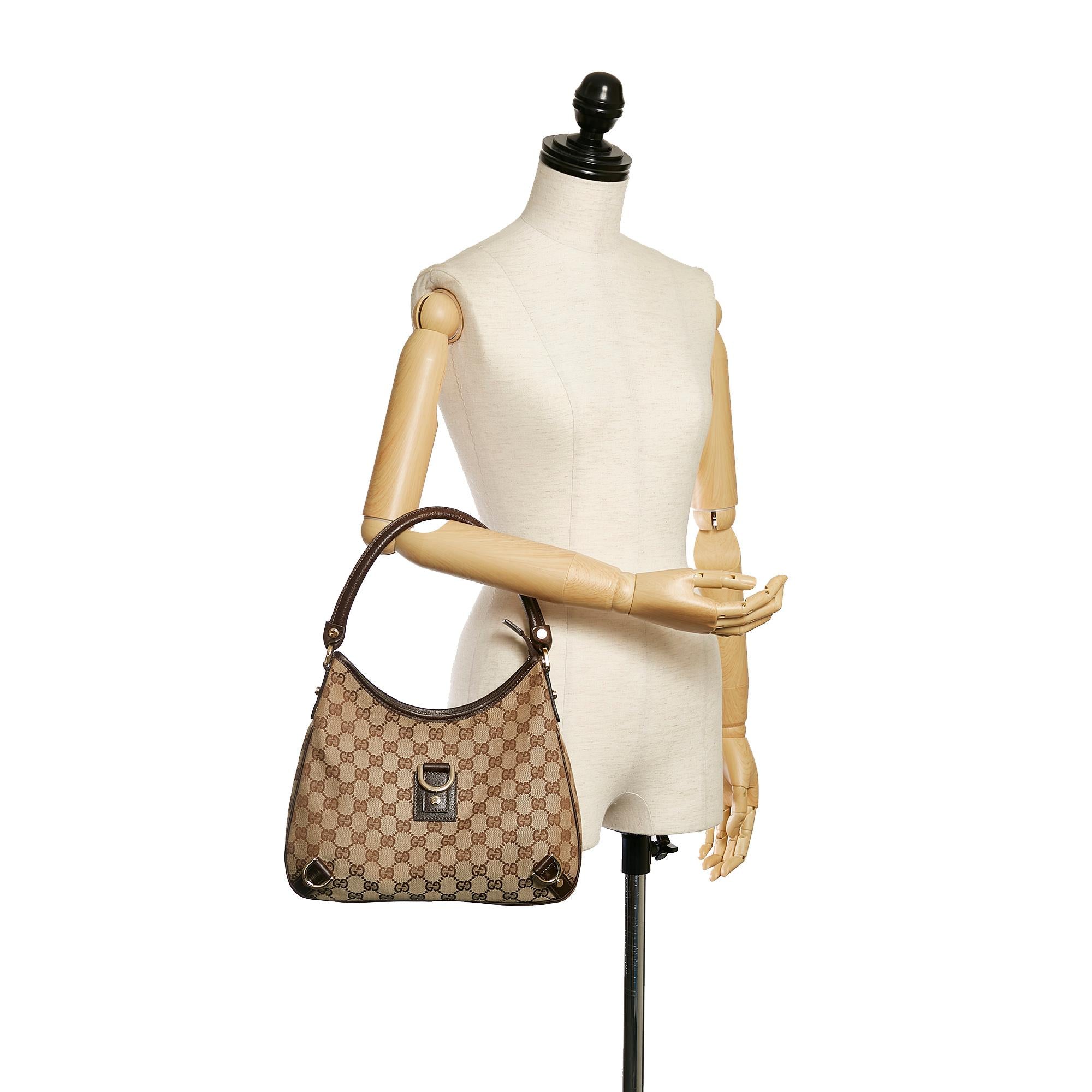 Gucci GG Canvas Abbey D-Ring Shoulder Bag (SHG-34720)