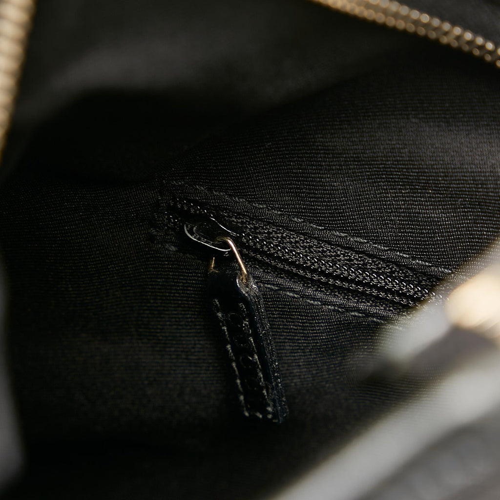 Gucci GG Canvas Abbey D-Ring Shoulder Bag (SHG-94jb7E)
