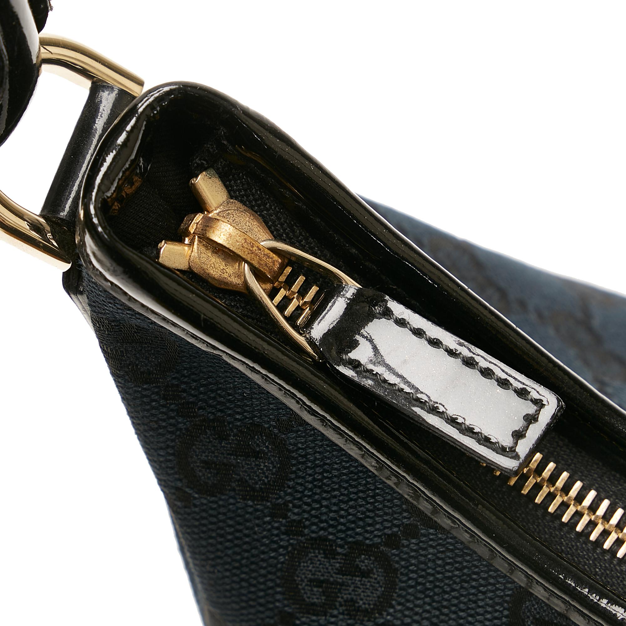 Gucci GG Canvas Abbey D-Ring Shoulder Bag (SHG-Q2yDex)