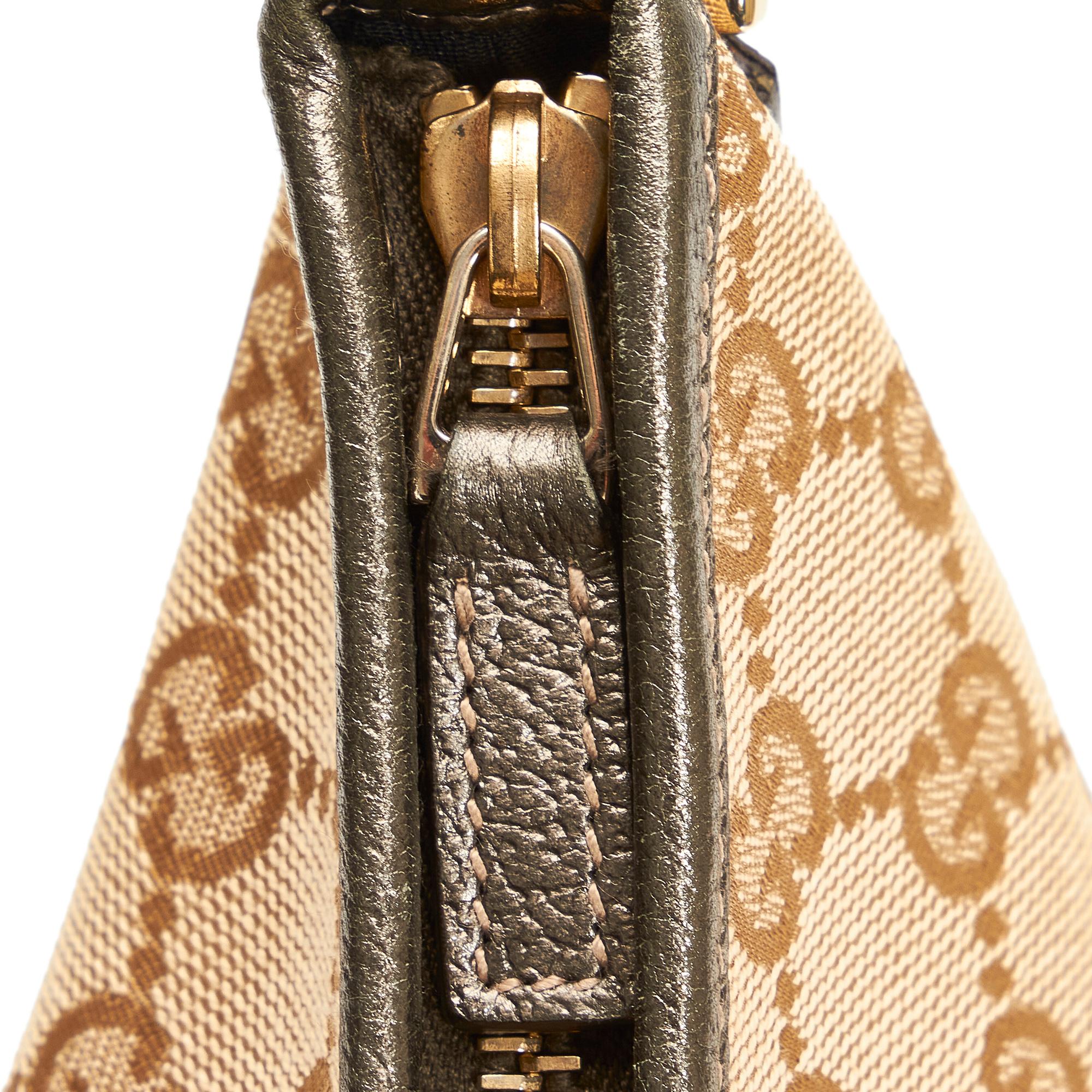 Gucci GG Canvas Abbey D-Ring Shoulder Bag (SHG-L79YSK)