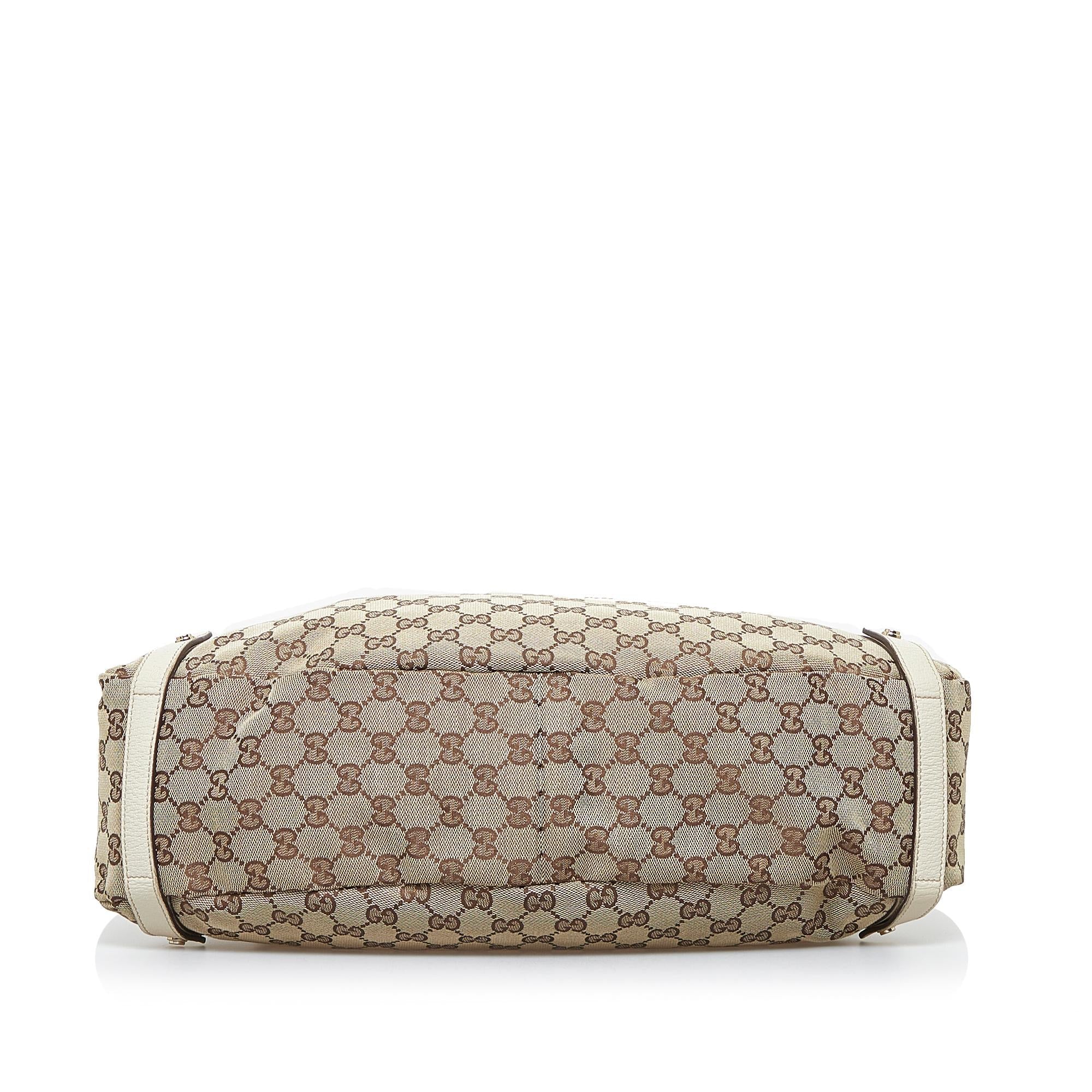 Gucci GG Canvas Abbey D-Ring Shoulder Bag (SHG-JCJfEX)