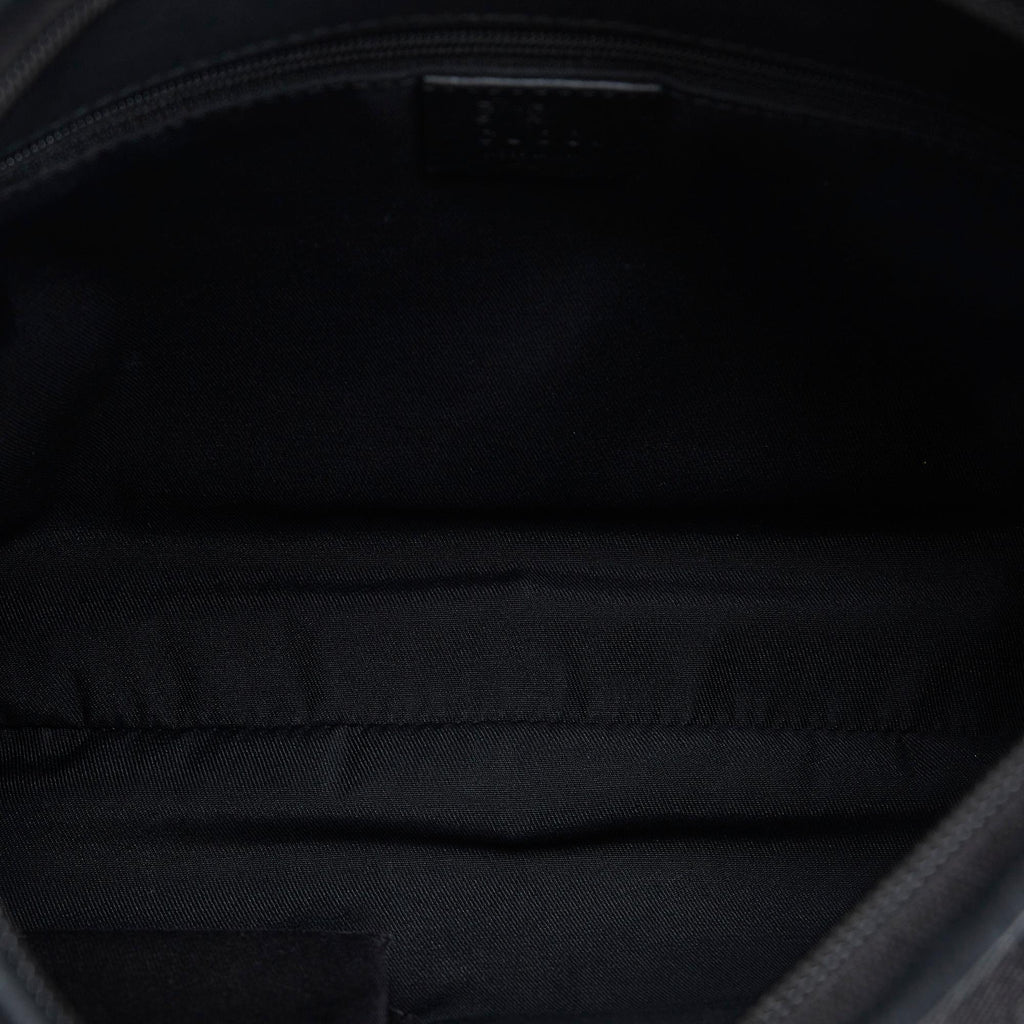 Gucci GG Canvas Abbey D-Ring Shoulder Bag (SHG-JiQEIX)