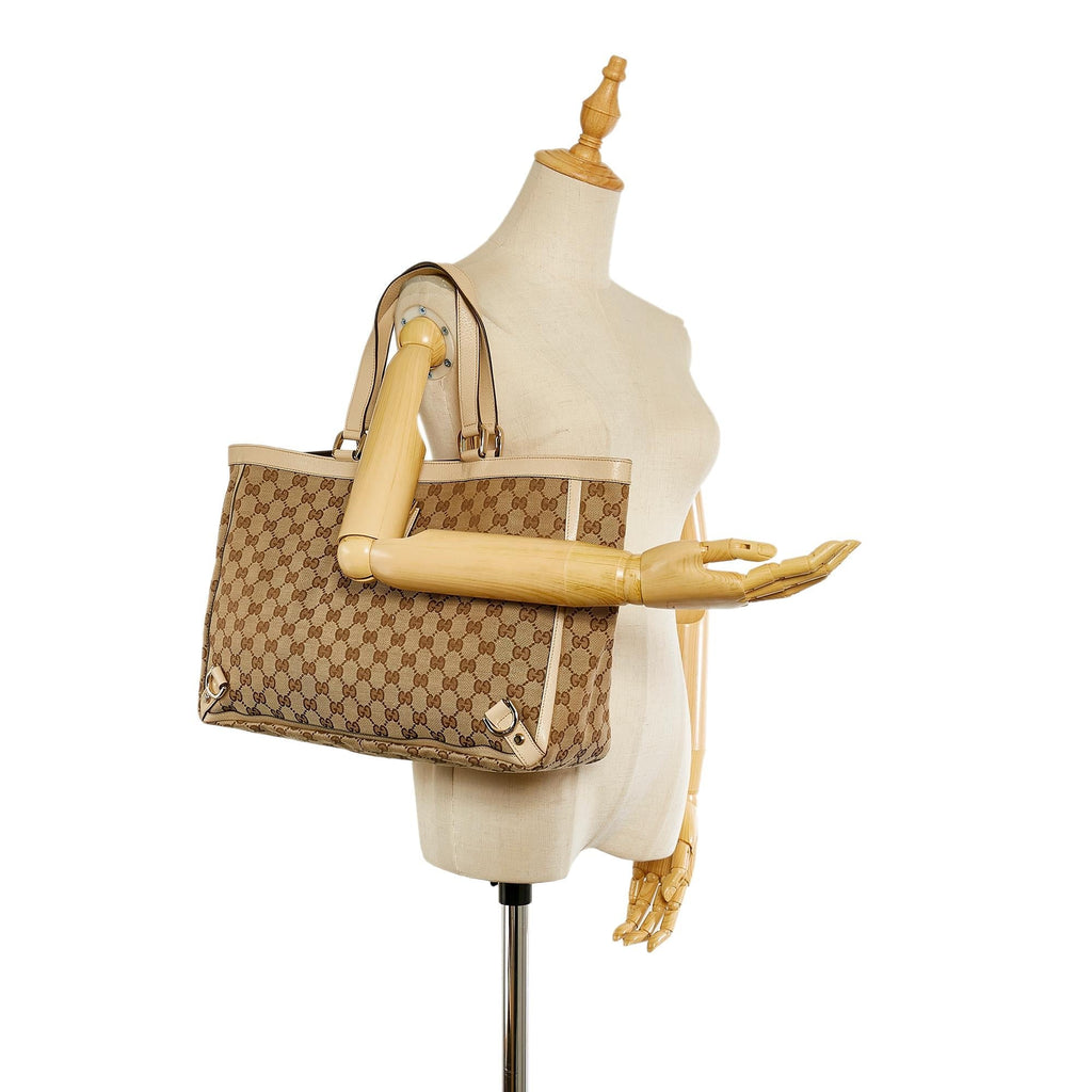 Gucci Gucci Canvas Abbey D- Ring Tote Bag (SHG-26005)