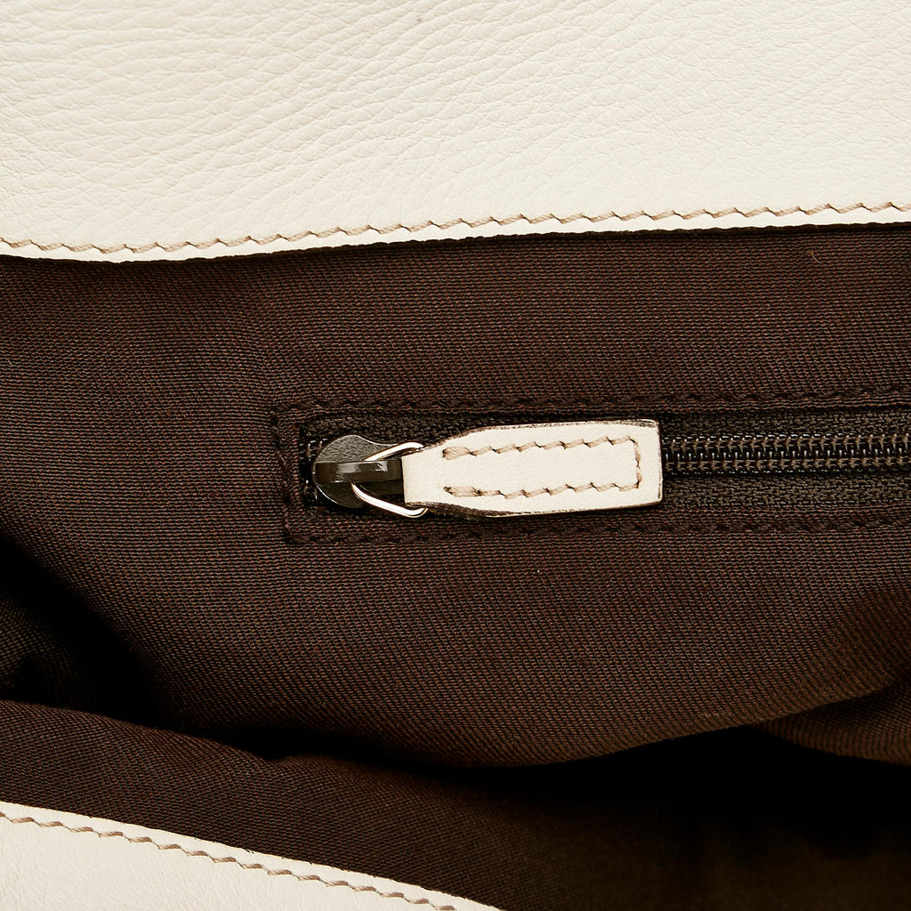 Gucci GG Canvas Abbey-D Ring Tote Bag (SHG-32563)