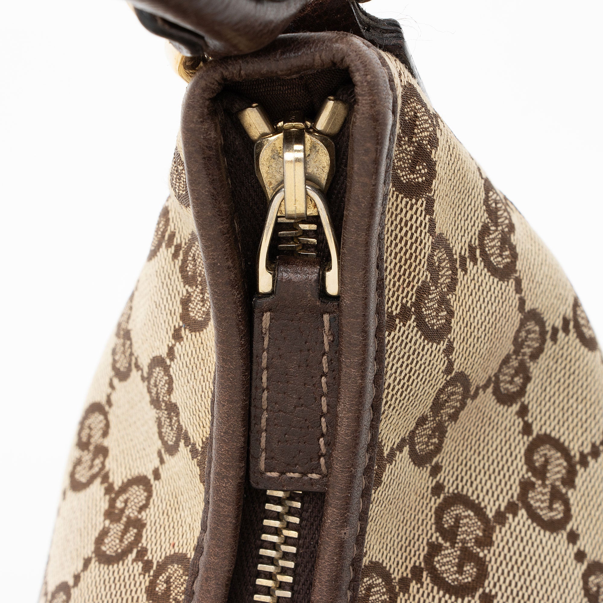 Gucci GG Canvas Abbey Medium Hobo