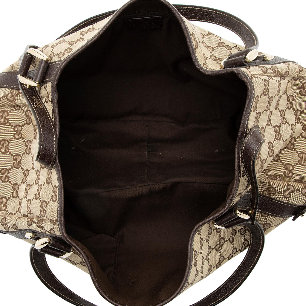 Gucci GG Canvas Abbey Medium Shoulder Bag (SHF-FVPq0K)