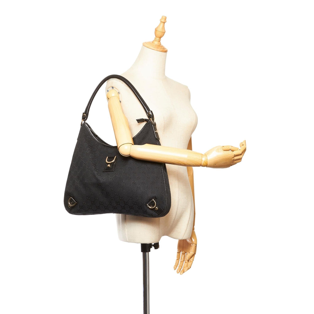 Gucci Gucci Canvas Abbey Shoulder Bag (SHG-19728)