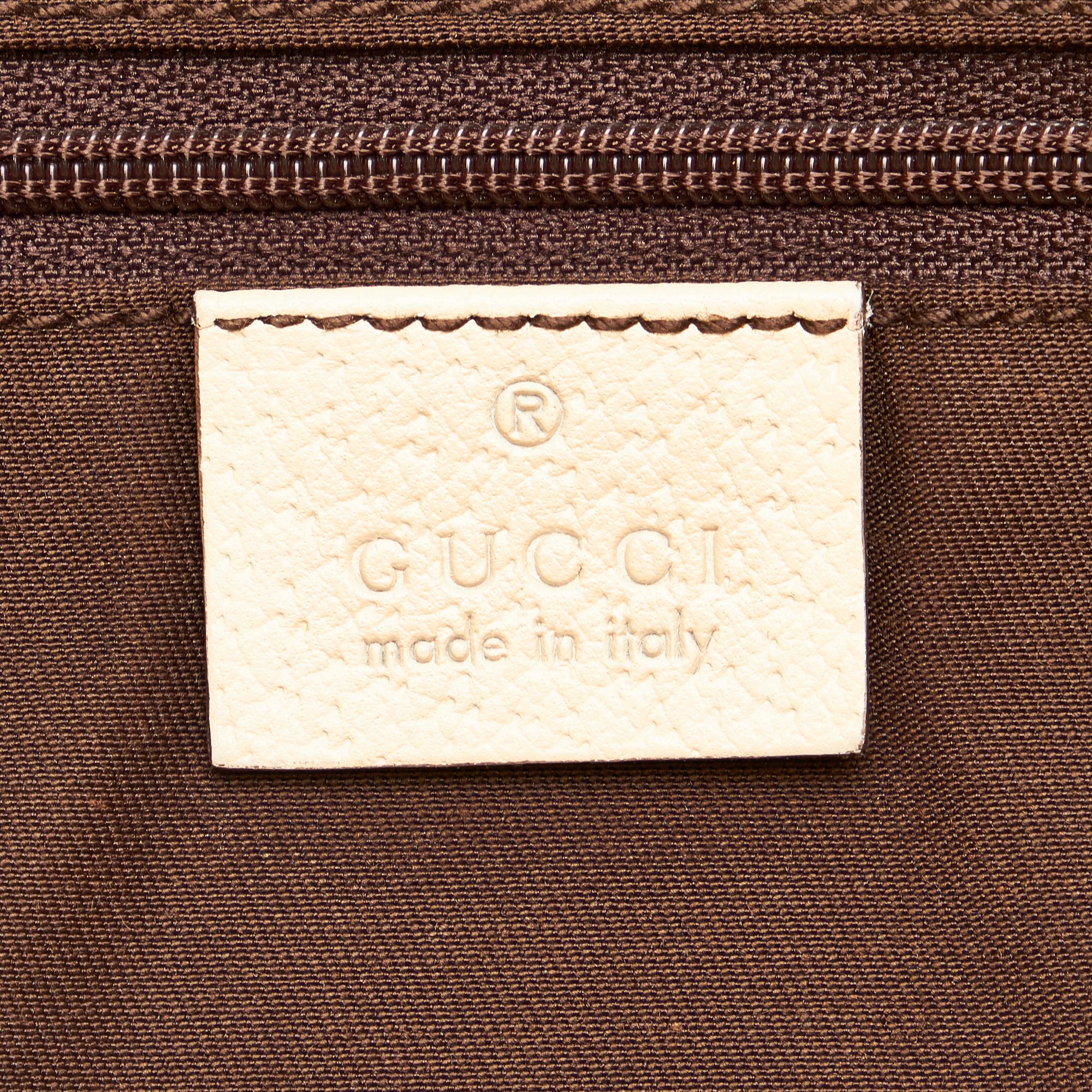 Gucci Gucci Canvas Abbey Shoulder Bag (SHG-27473)