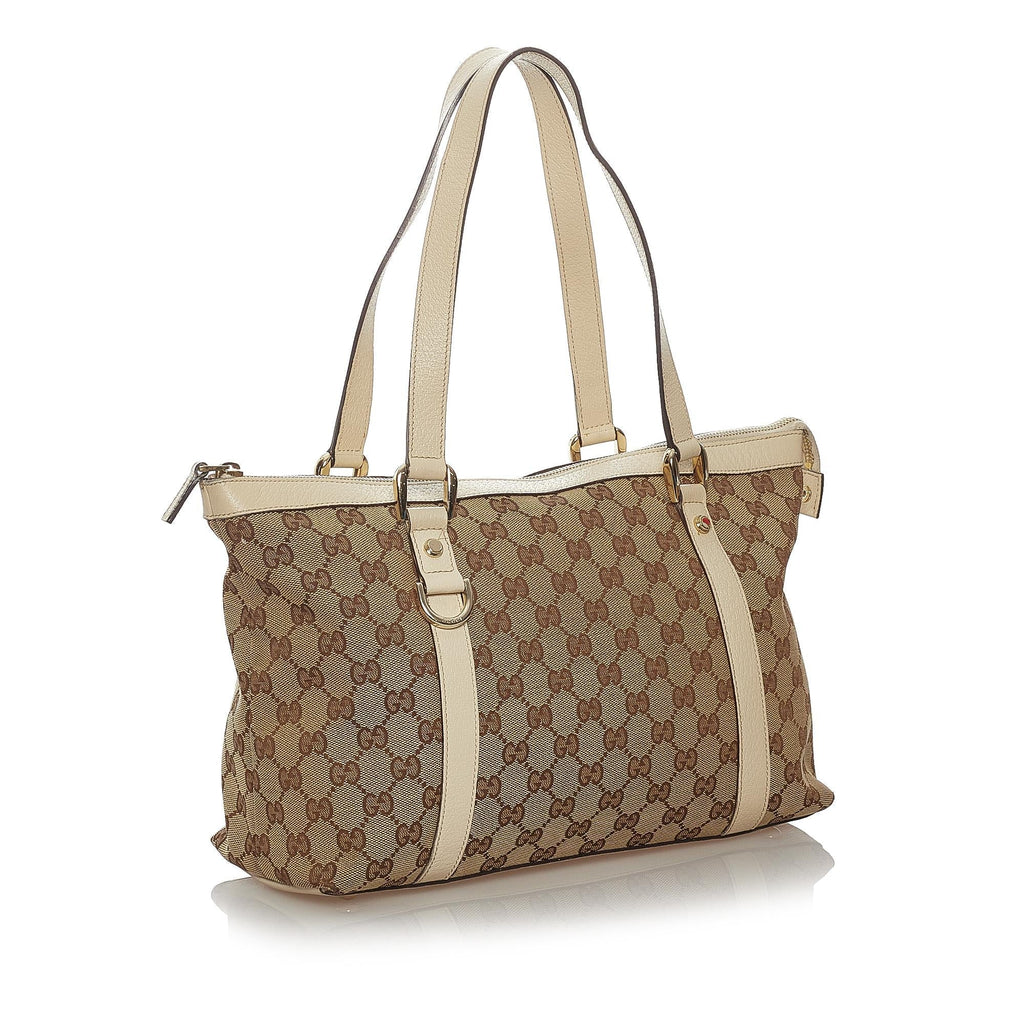 Gucci Gucci Canvas Abbey Shoulder Bag (SHG-27473)