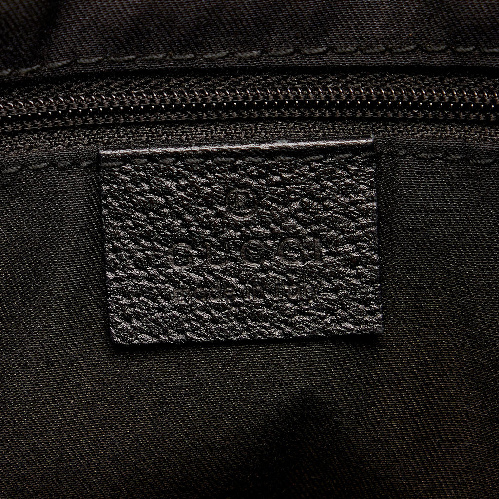 Gucci Gucci Canvas Abbey Shoulder Bag (SHG-27555)