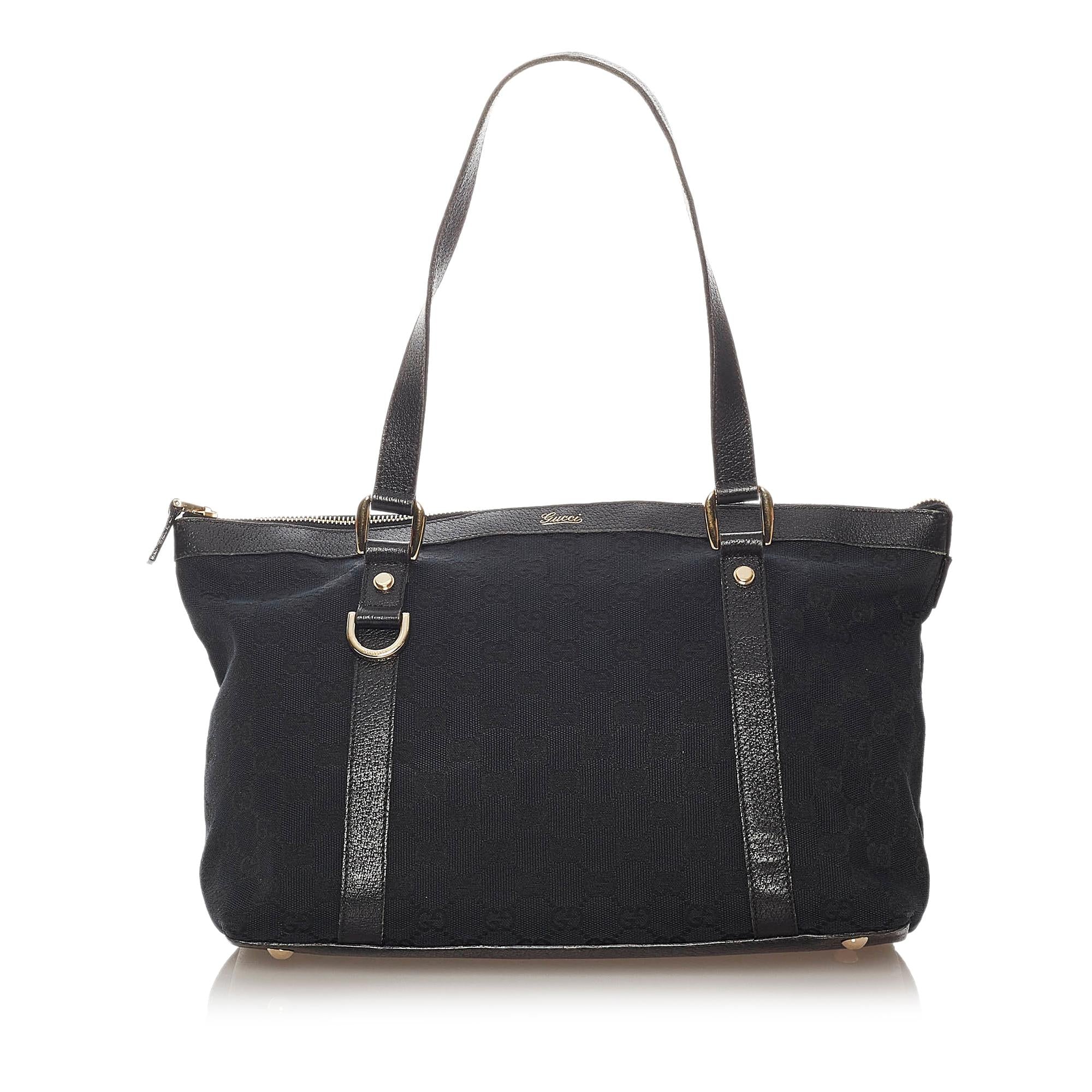 Gucci Gucci Canvas Abbey Shoulder Bag (SHG-27811)