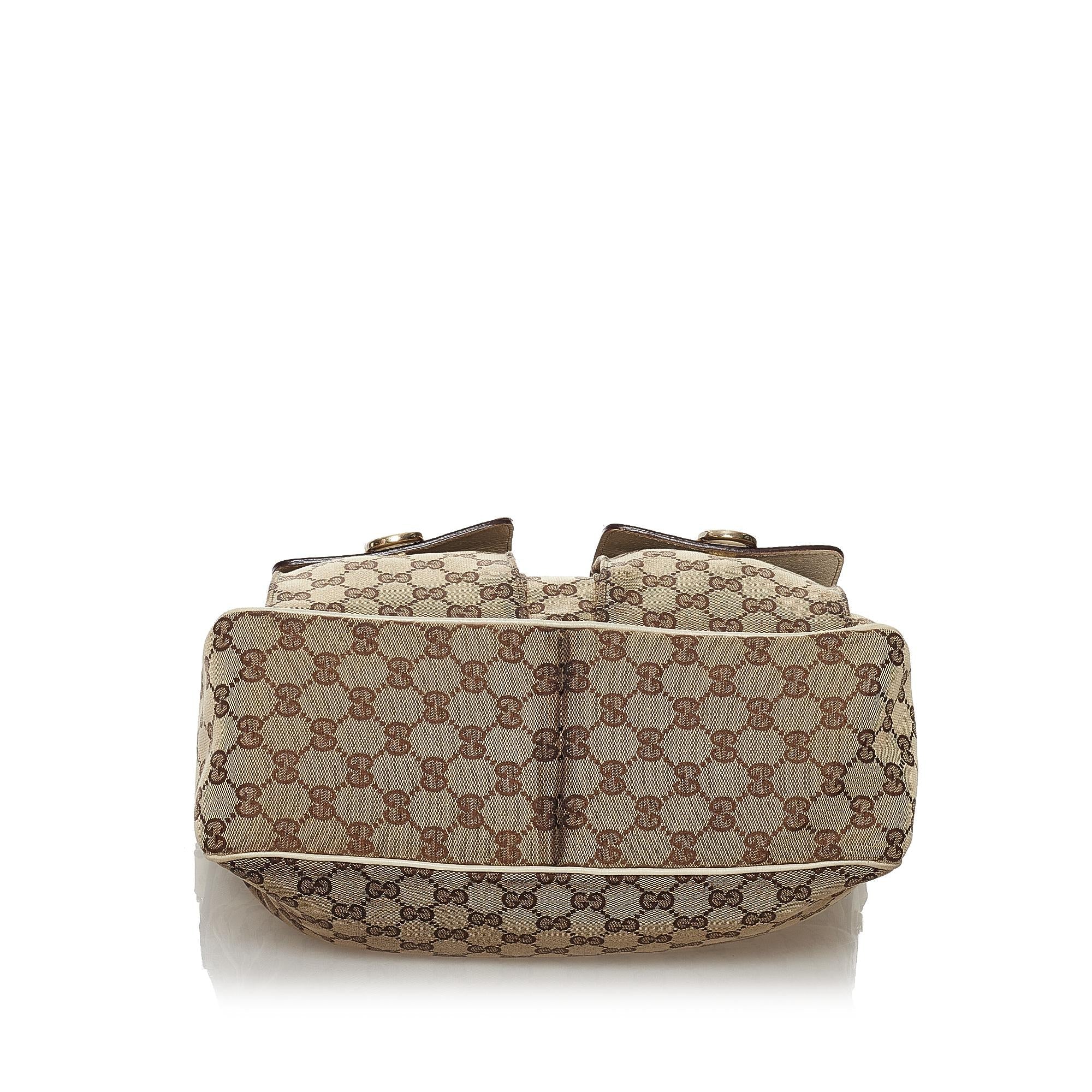 Gucci Gucci Canvas Abbey Shoulder Bag (SHG-32008)