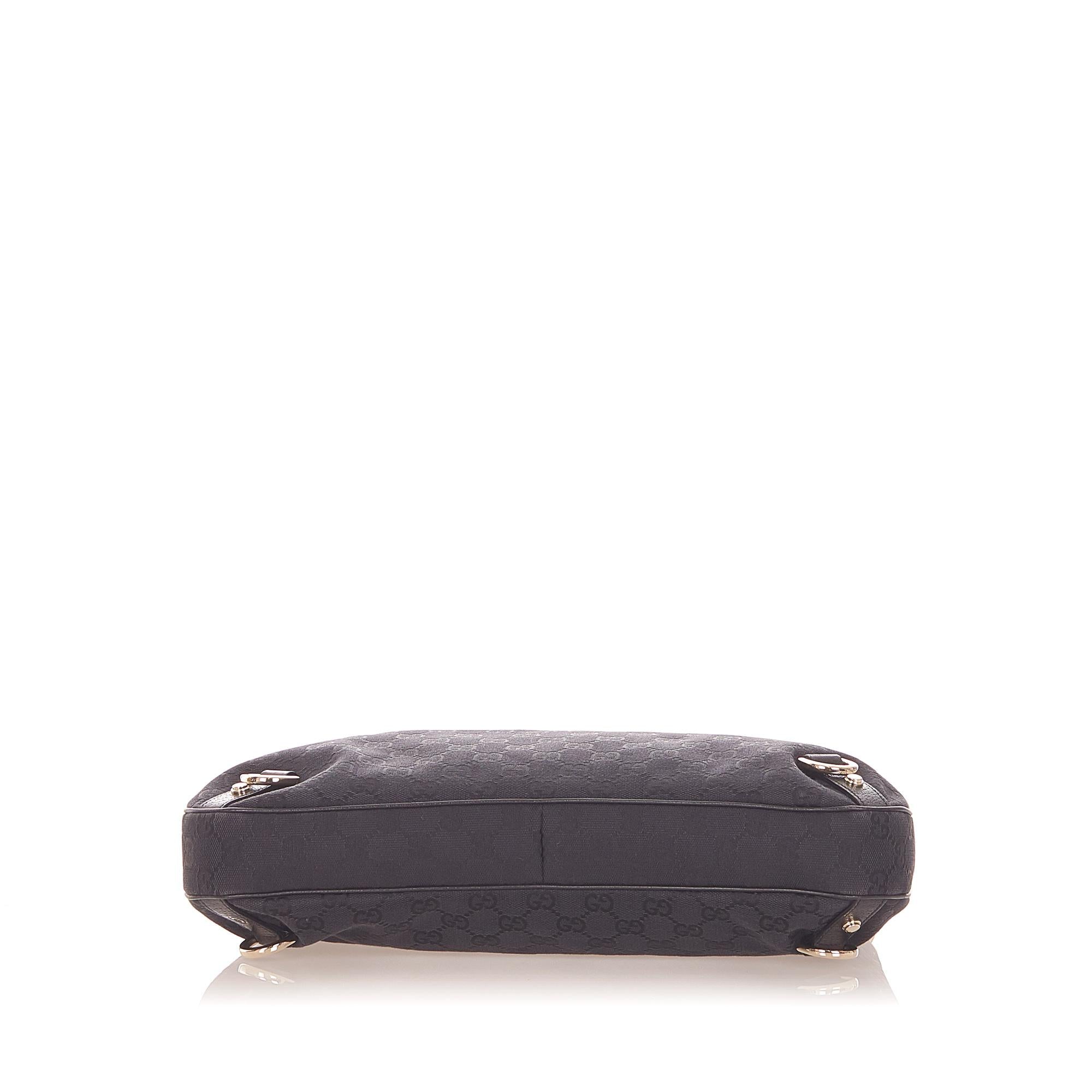 Gucci Gucci Canvas Abbey Shoulder Bag (SHG-32161)