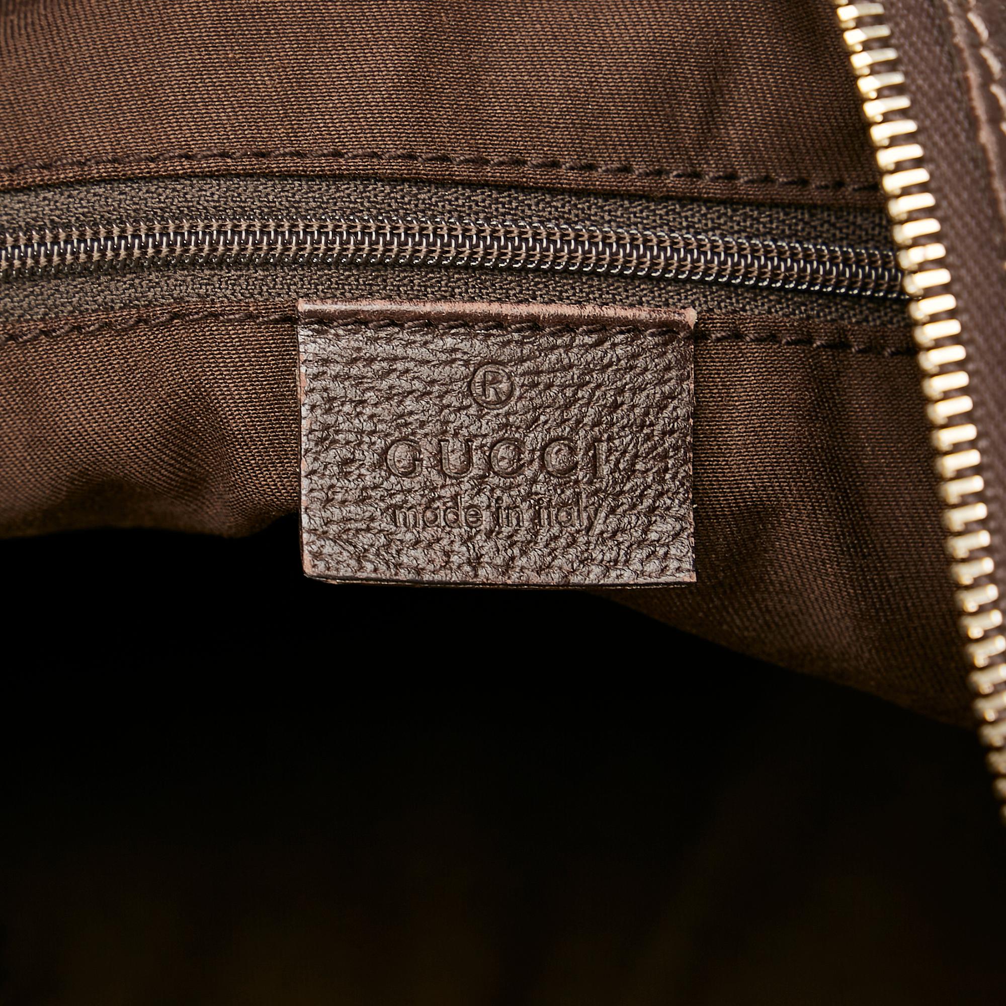 Gucci Gucci Canvas Abbey Shoulder Bag (SHG-32495)