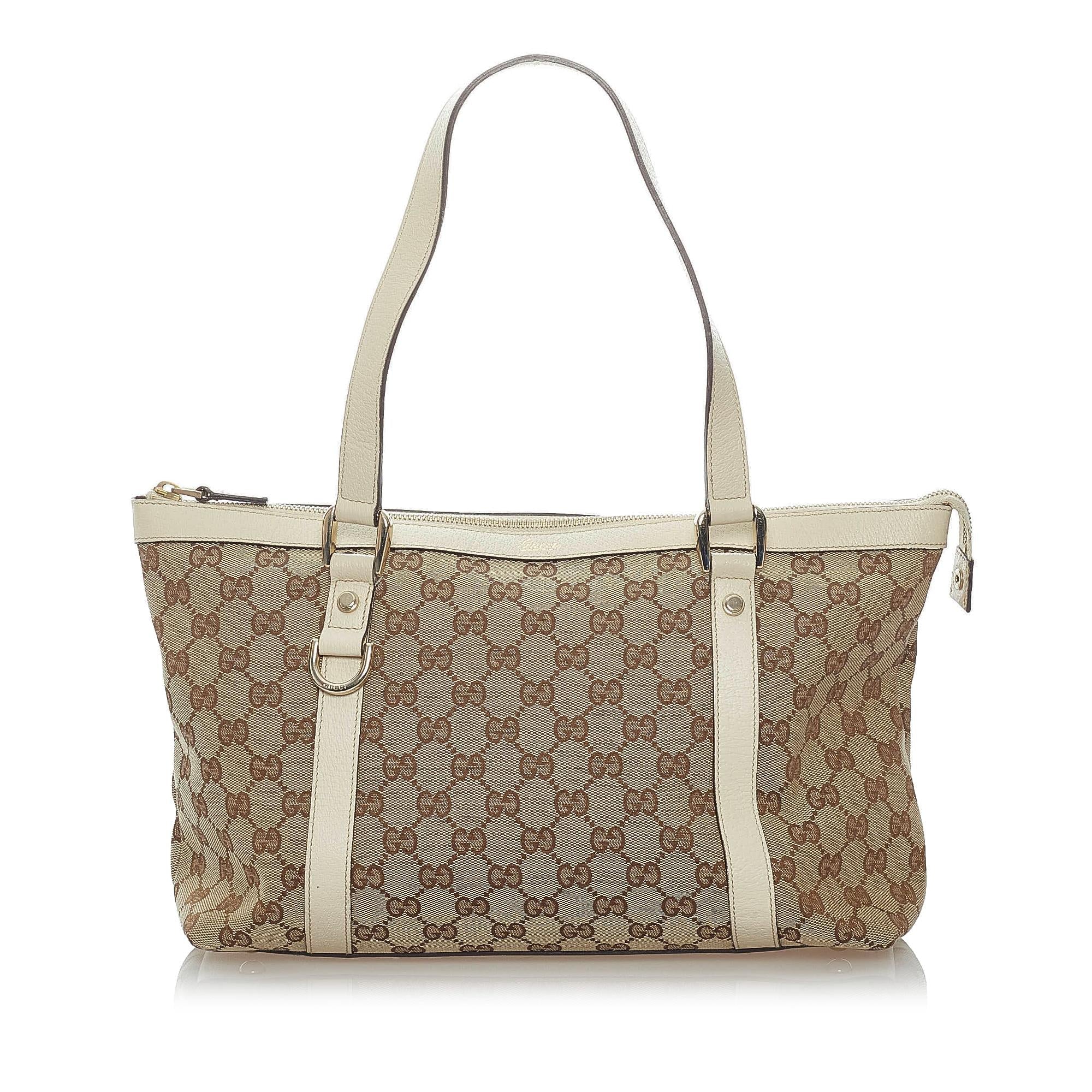 Gucci Gucci Canvas Abbey Shoulder Bag (SHG-32783)