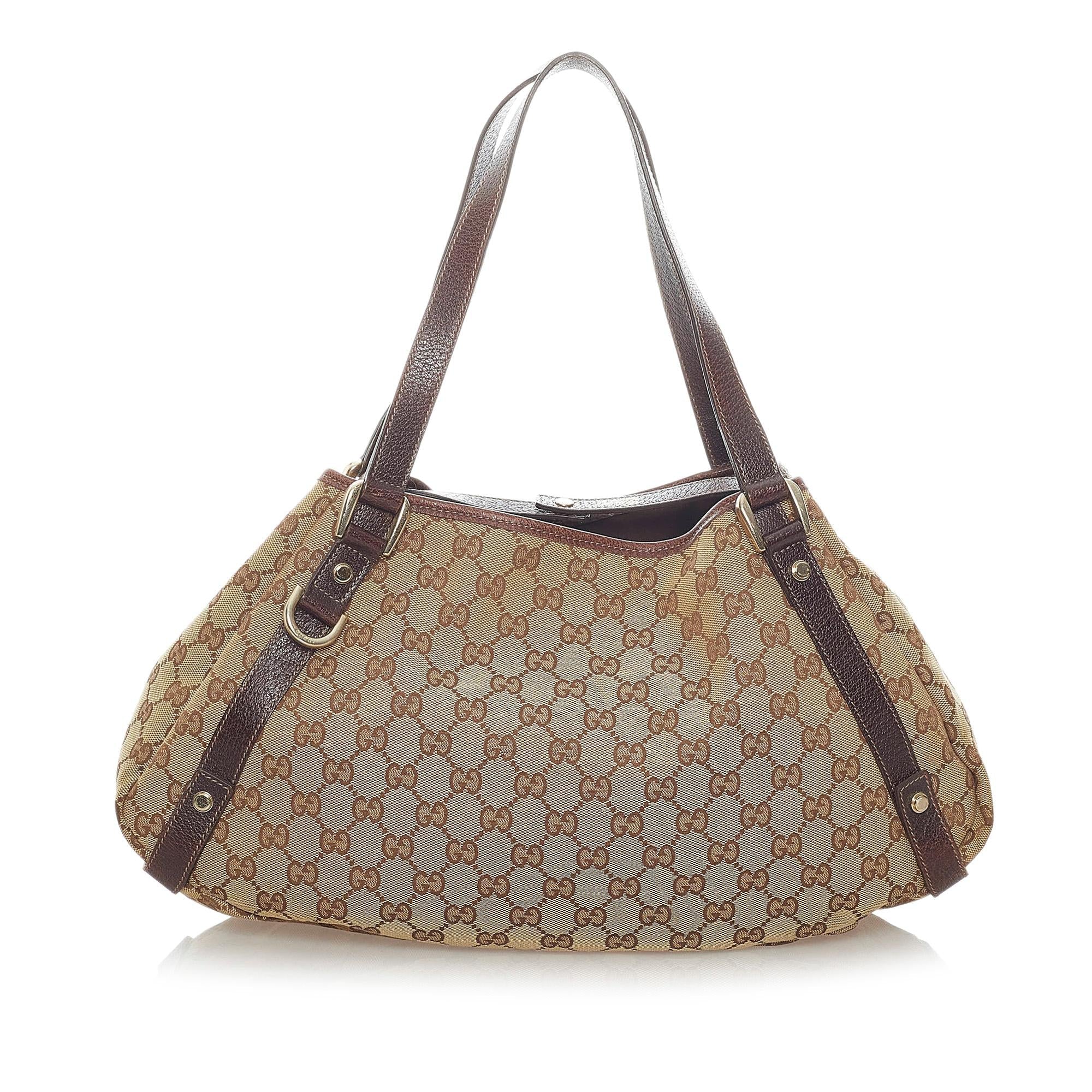 Gucci Gucci Canvas Abbey Shoulder Bag (SHG-32933)