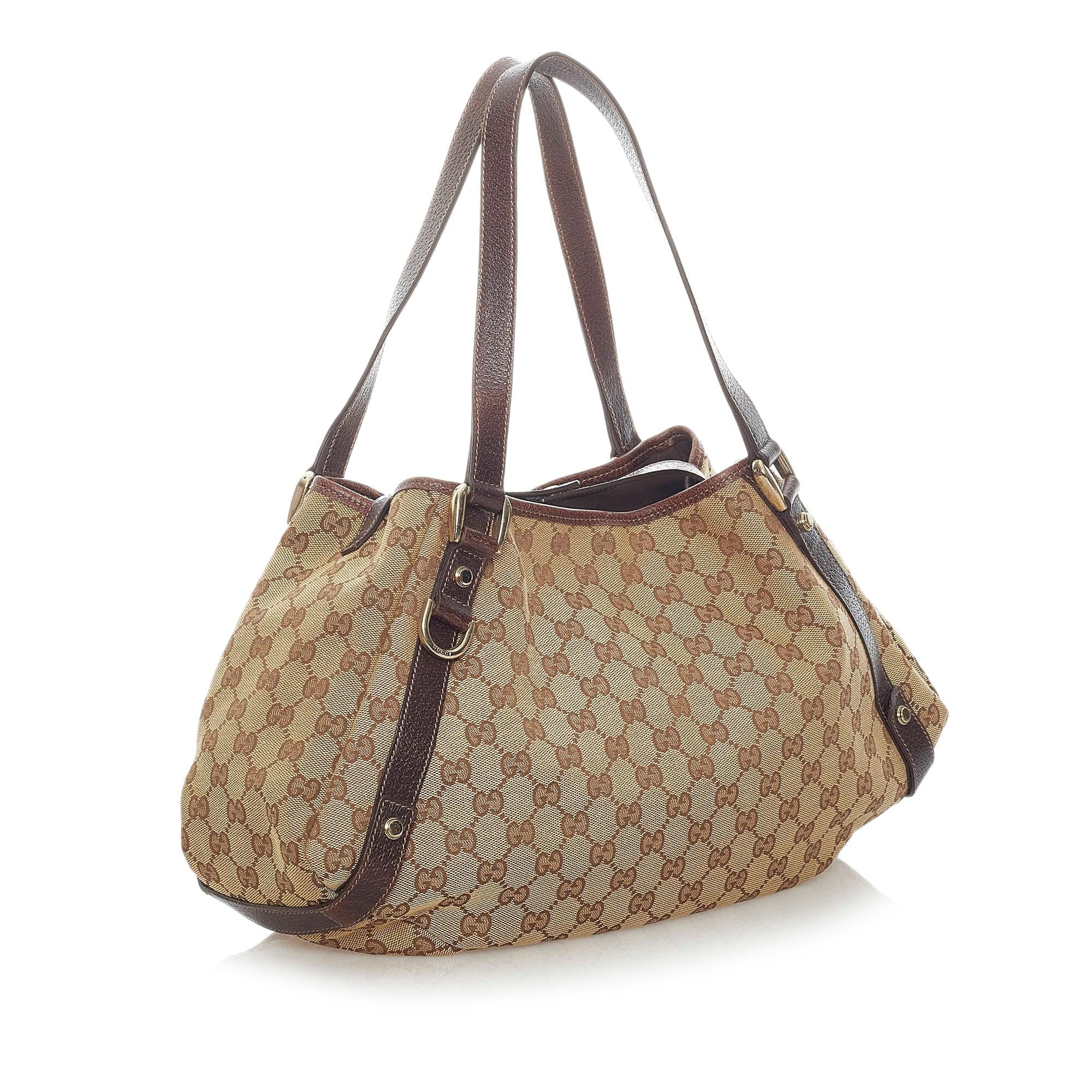 Gucci Gucci Canvas Abbey Shoulder Bag (SHG-32933)