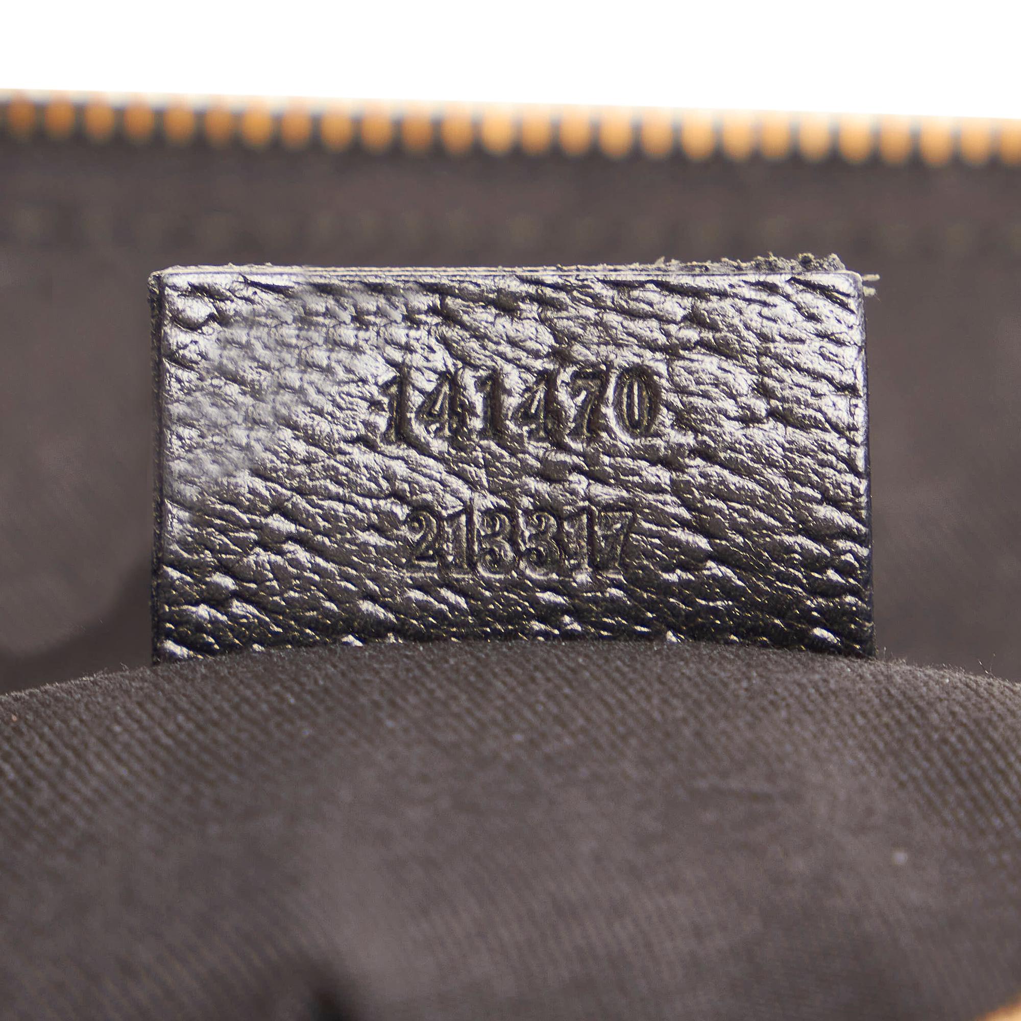 Gucci Gucci Canvas Abbey Shoulder Bag (SHG-32976)