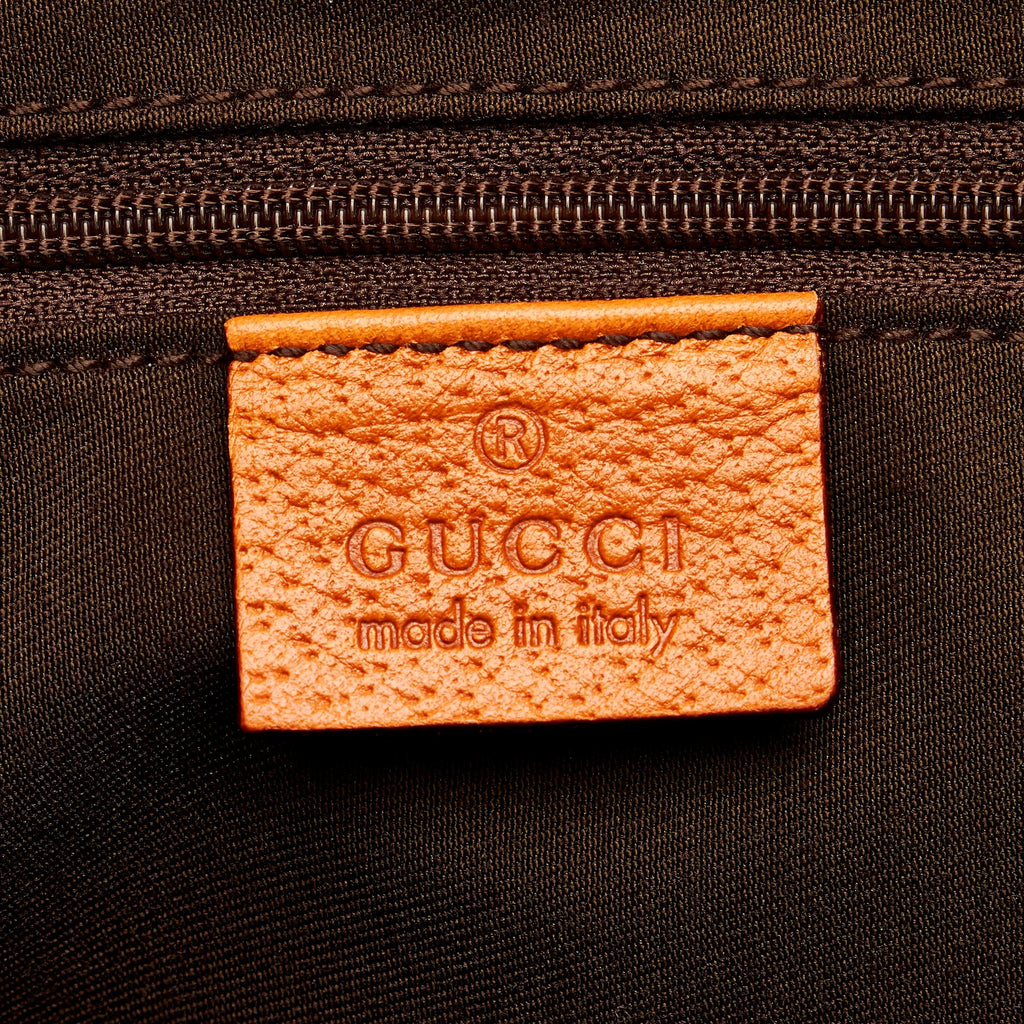 Gucci Gucci Canvas Abbey Shoulder Bag (SHG-33026)