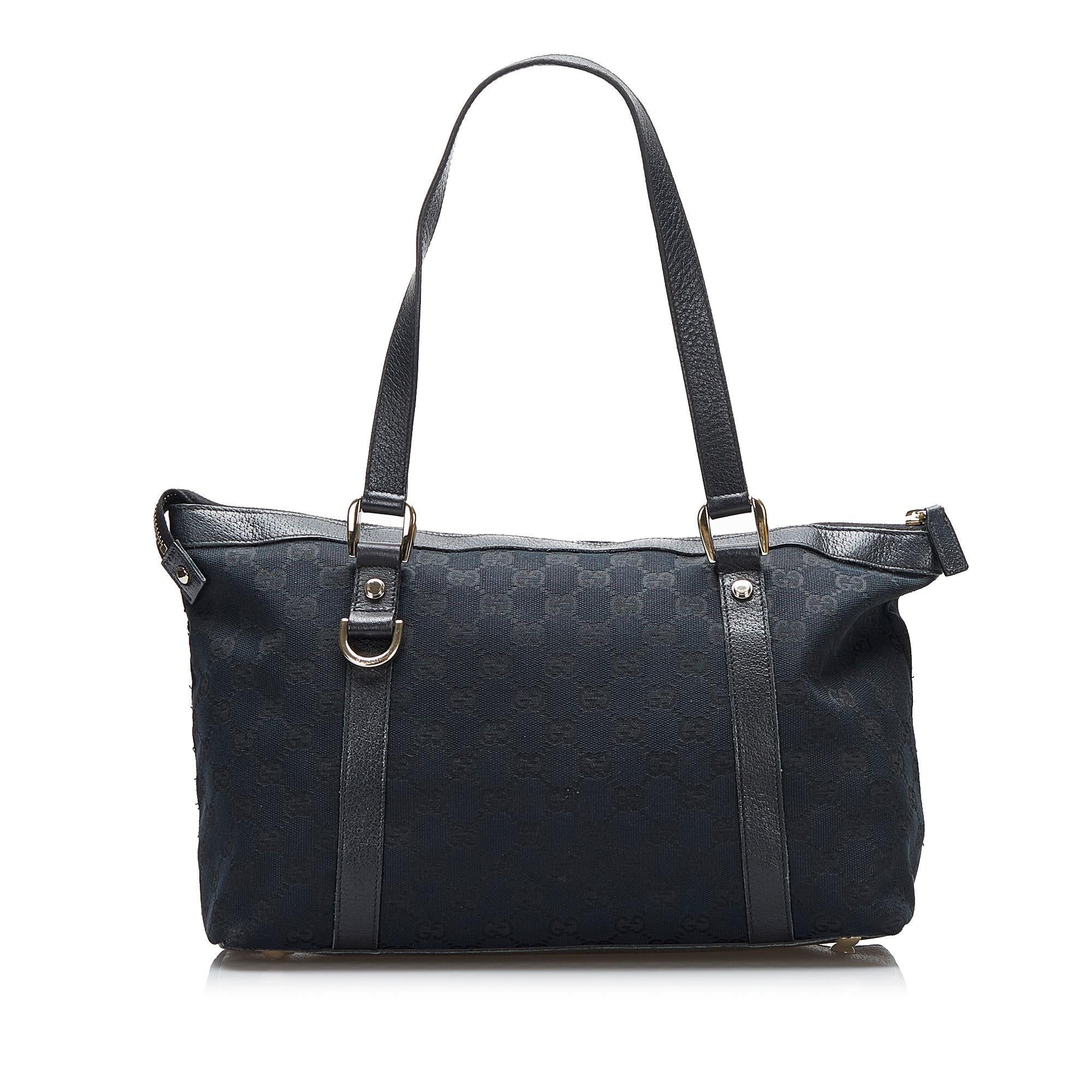 Gucci GG Canvas Abbey Shoulder Bag (SHG-hbqitq)