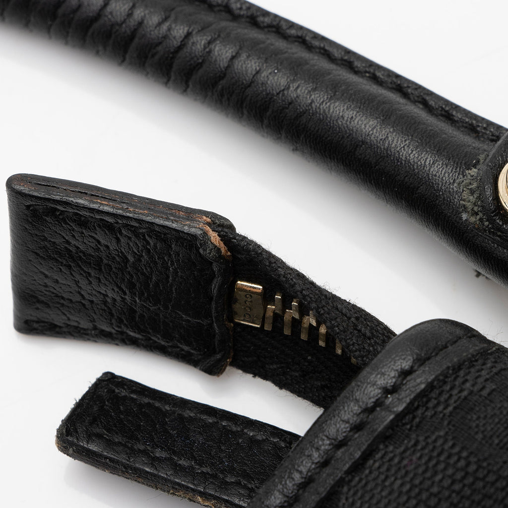 Gucci GG Canvas Abbey Small Shoulder Bag (SHF-hPcUHX)