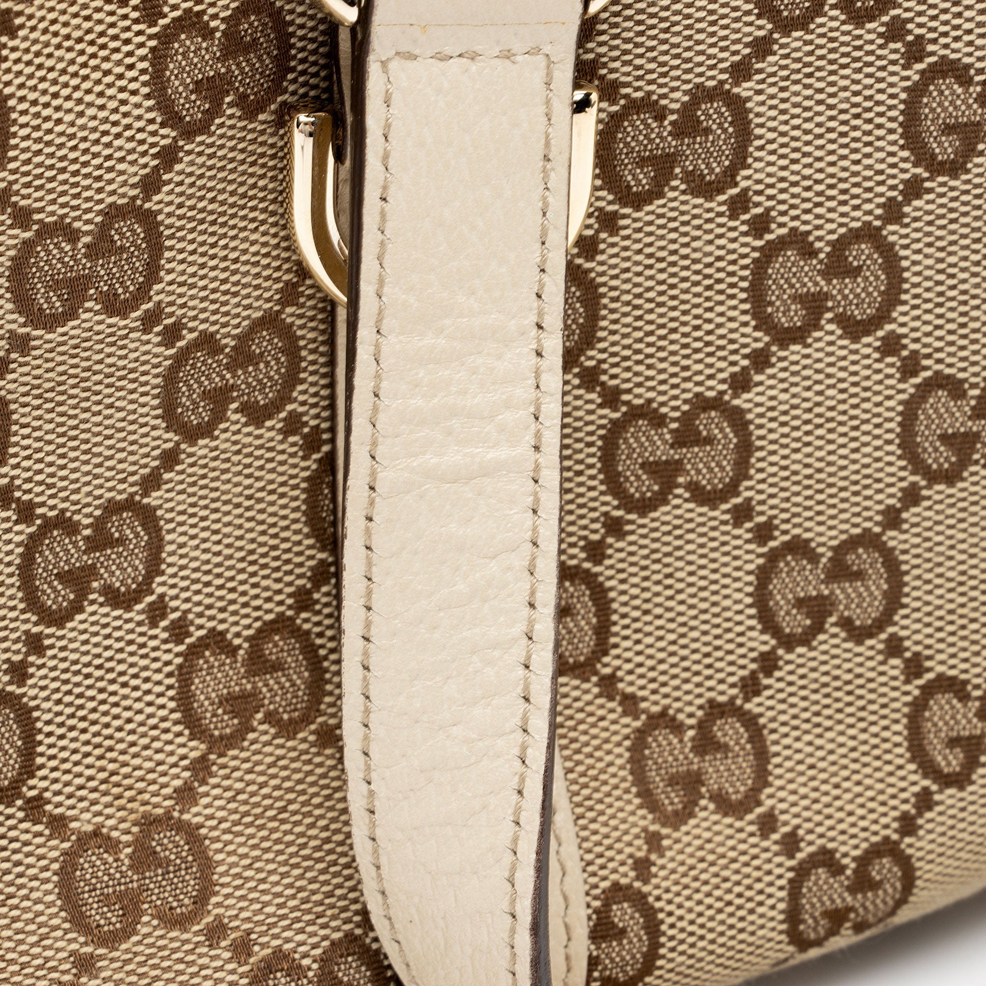 Gucci GG Canvas Abbey Small Tote (SHF-igNoy2)