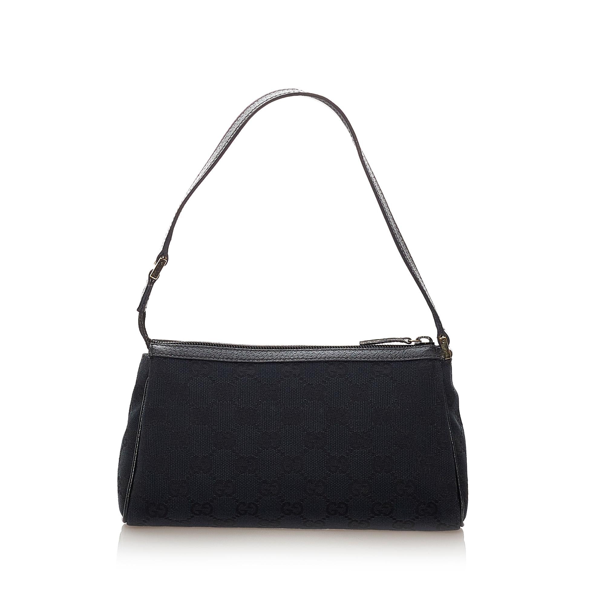 Gucci Gucci Canvas Baguette (SHG-27615)