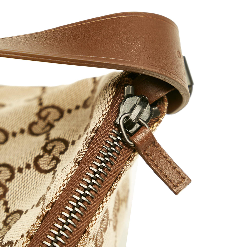 Gucci Gucci Canvas Baguette (SHG-28682)