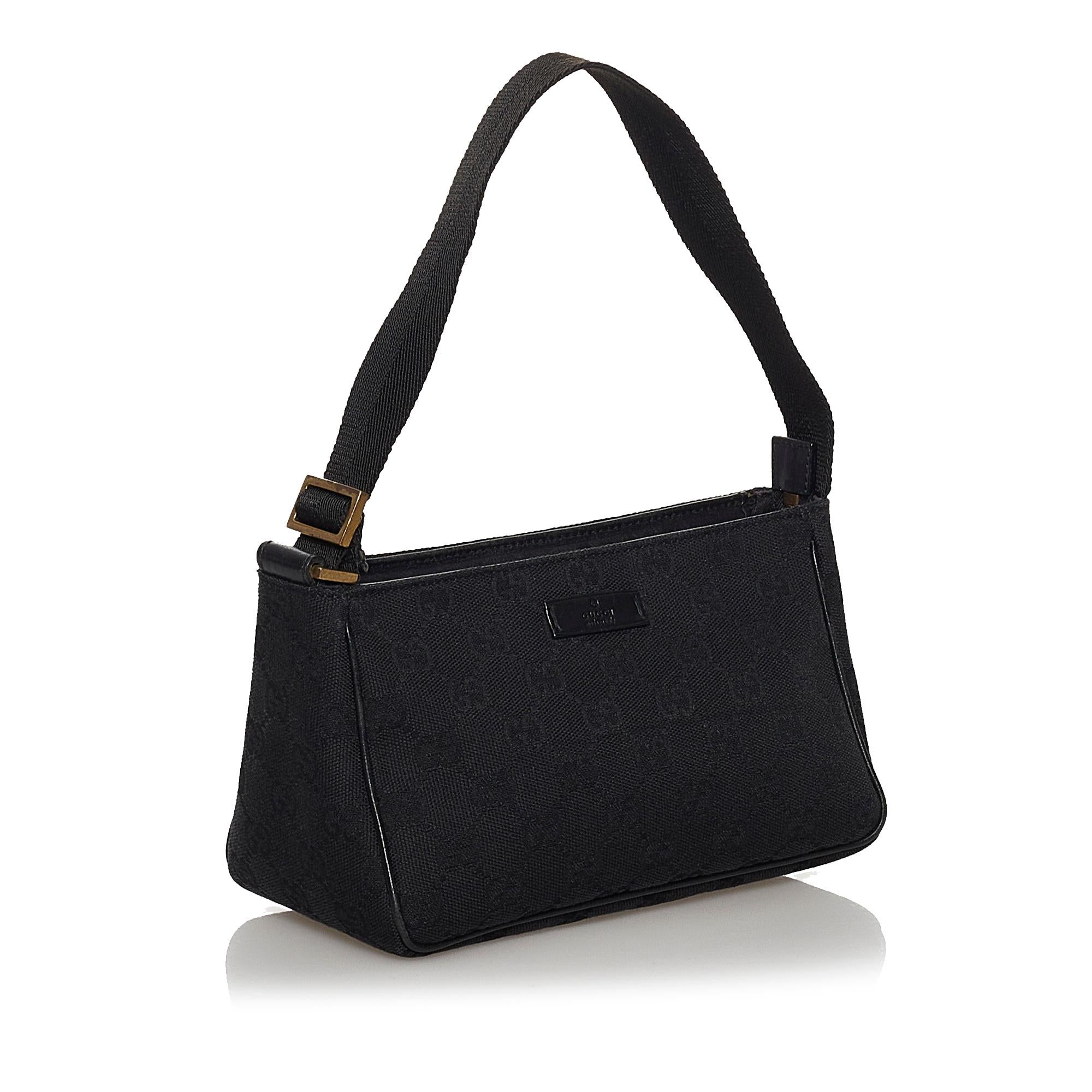 Gucci Gucci Canvas Baguette (SHG-30605)