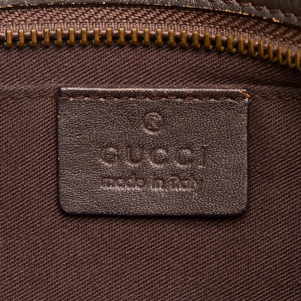 Gucci Gucci Canvas Baguette (SHG-31120)