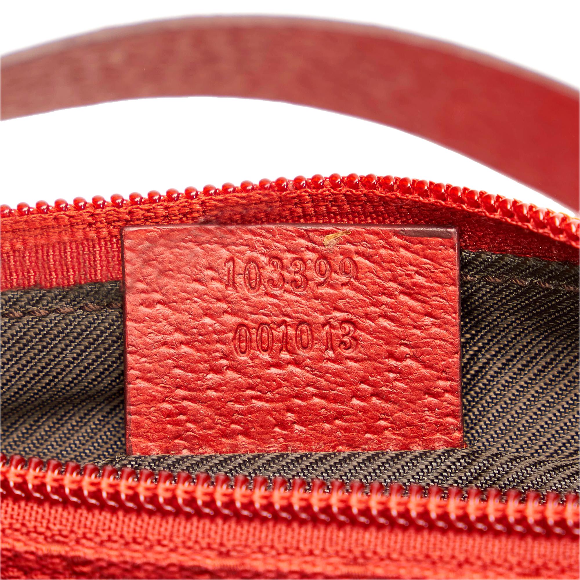 Gucci Gucci Canvas Baguette (SHG-34014)